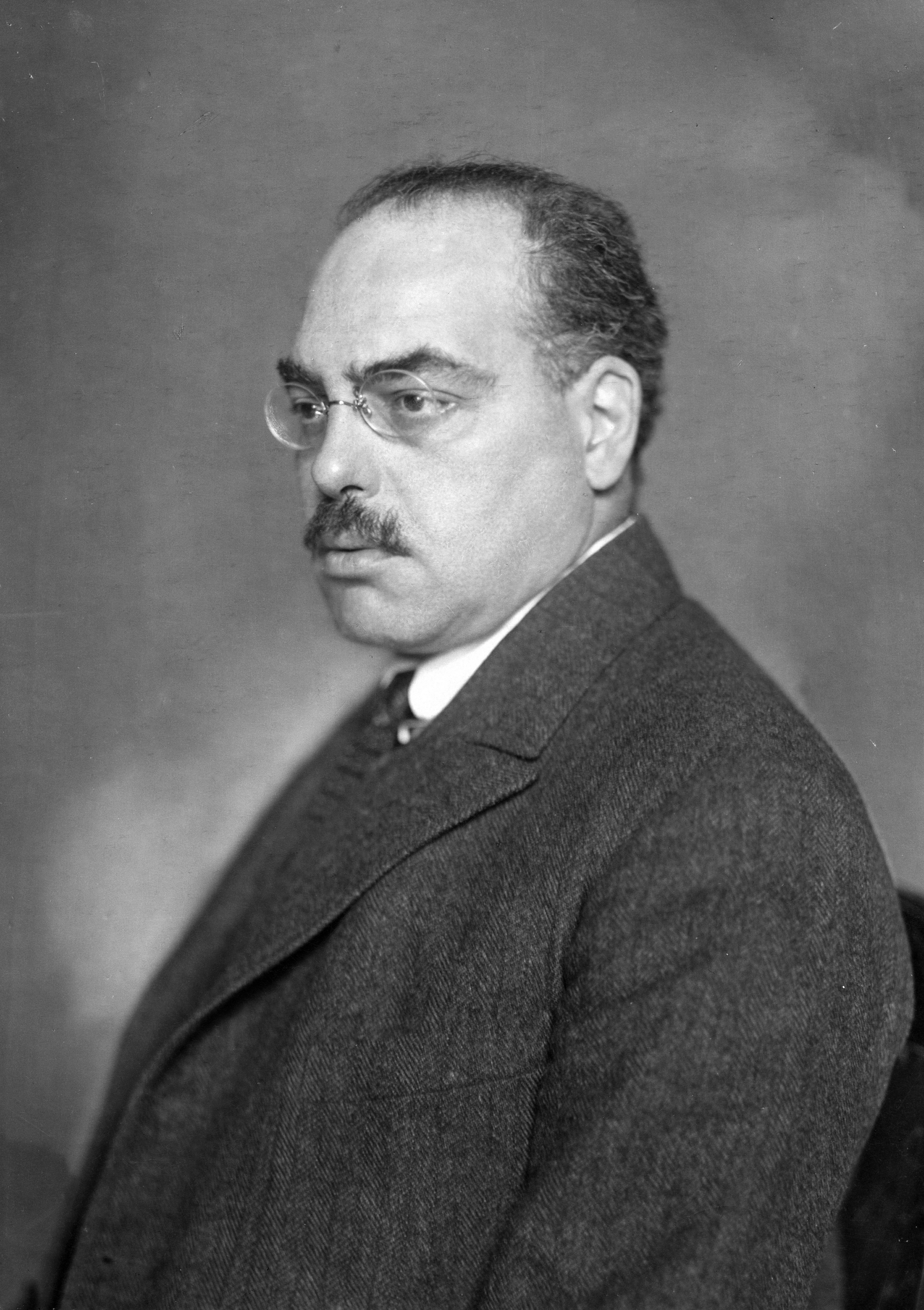 „Vorwärts“-Chefredakteur und Pazifist: Vor 80 Jahren starb Rudolf Hilferding.