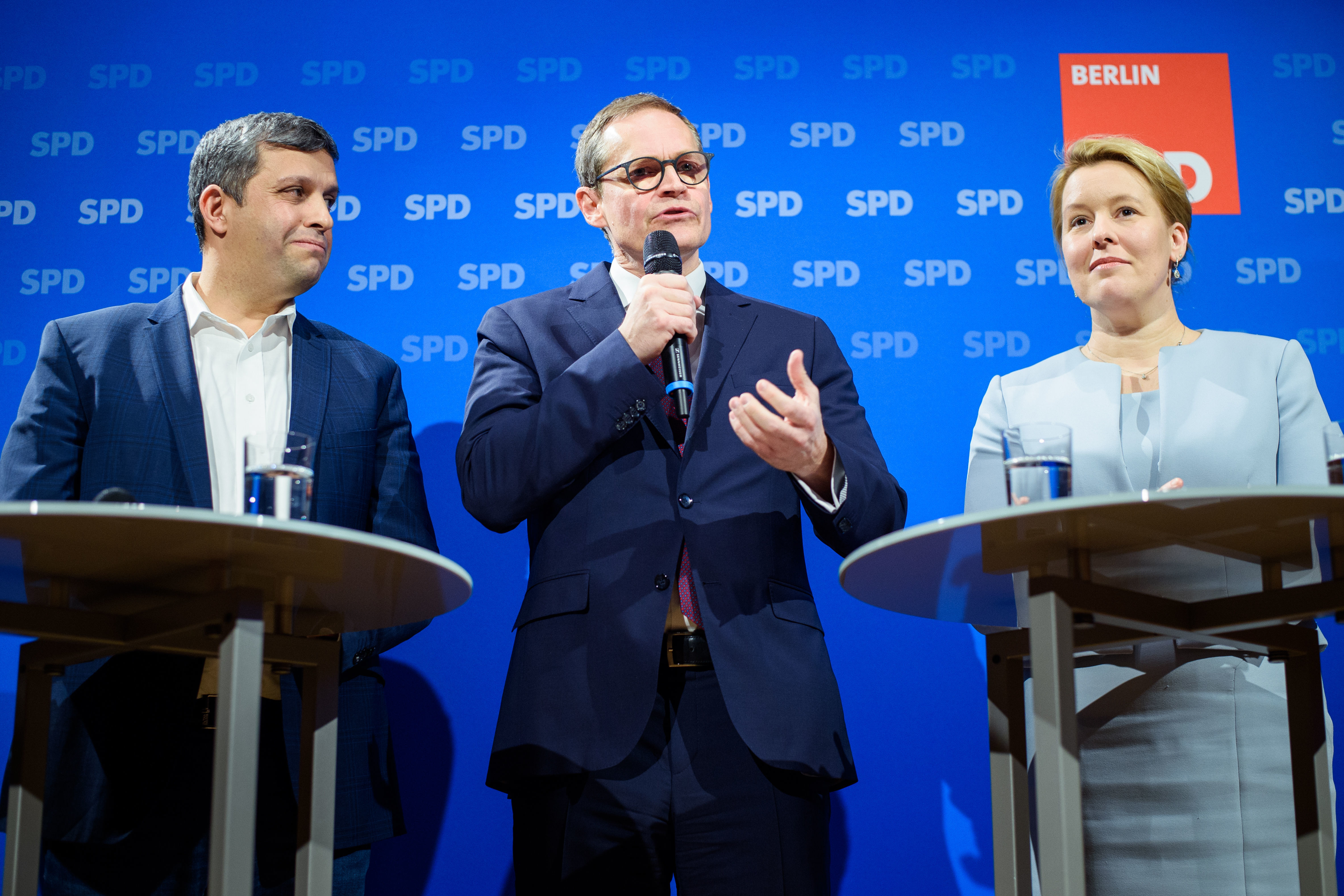 Einer geht, zwei kommen: Franziska Giffey und Raed Saleh (li.) sollen im Mai den Landesvorsitz der Berliner SPD als Doppelspitze übernehmen und Michael Müller nachfolgen.
