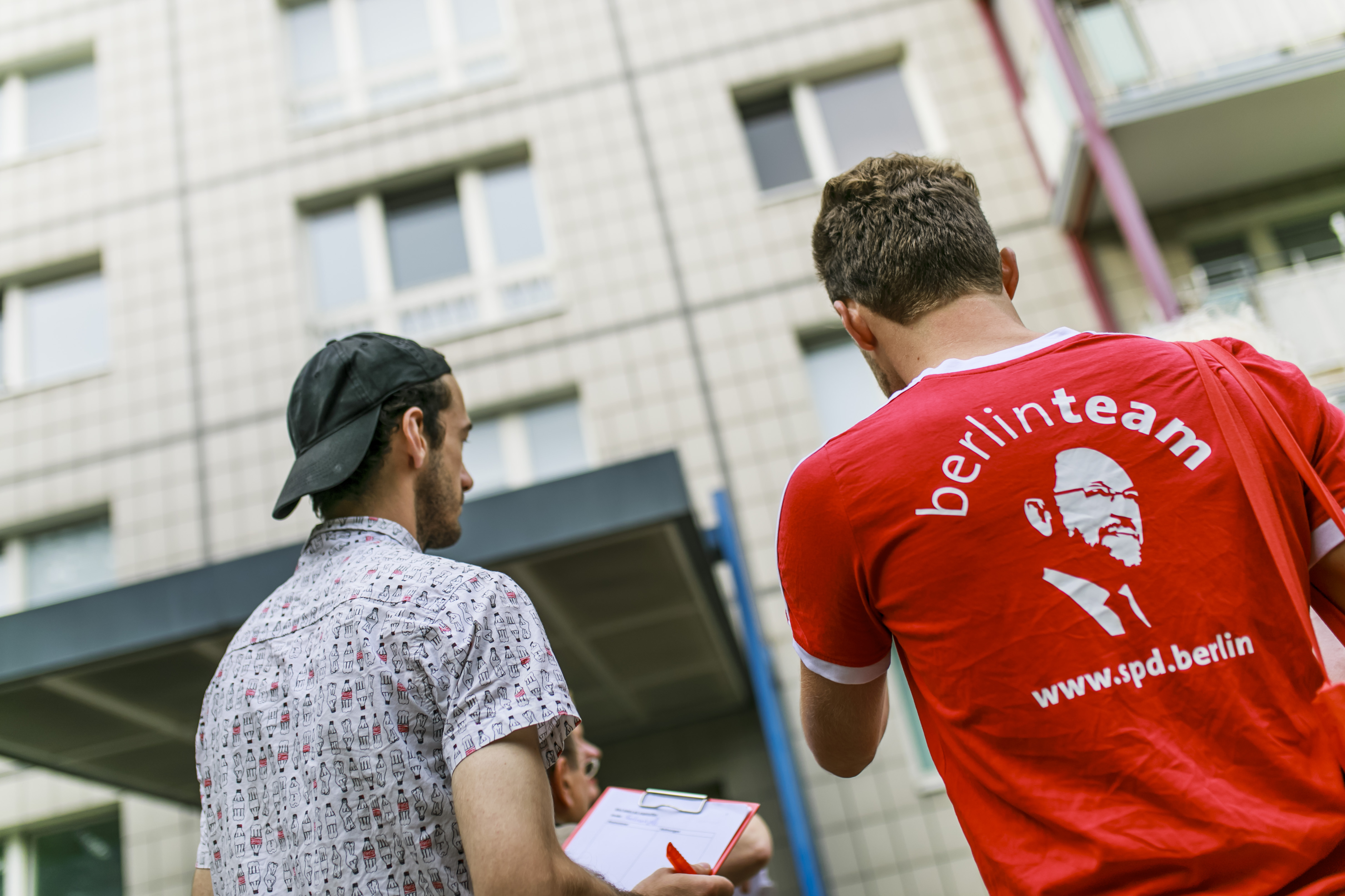 Bundestagswahlkampf der SPD in Berlin: Wir müssen unsere sozialdemokratische Erzählung für Ostdeutschland erneuern und sie mit dem Mut zu einer eigenen Ost-Identität aussprechen.
