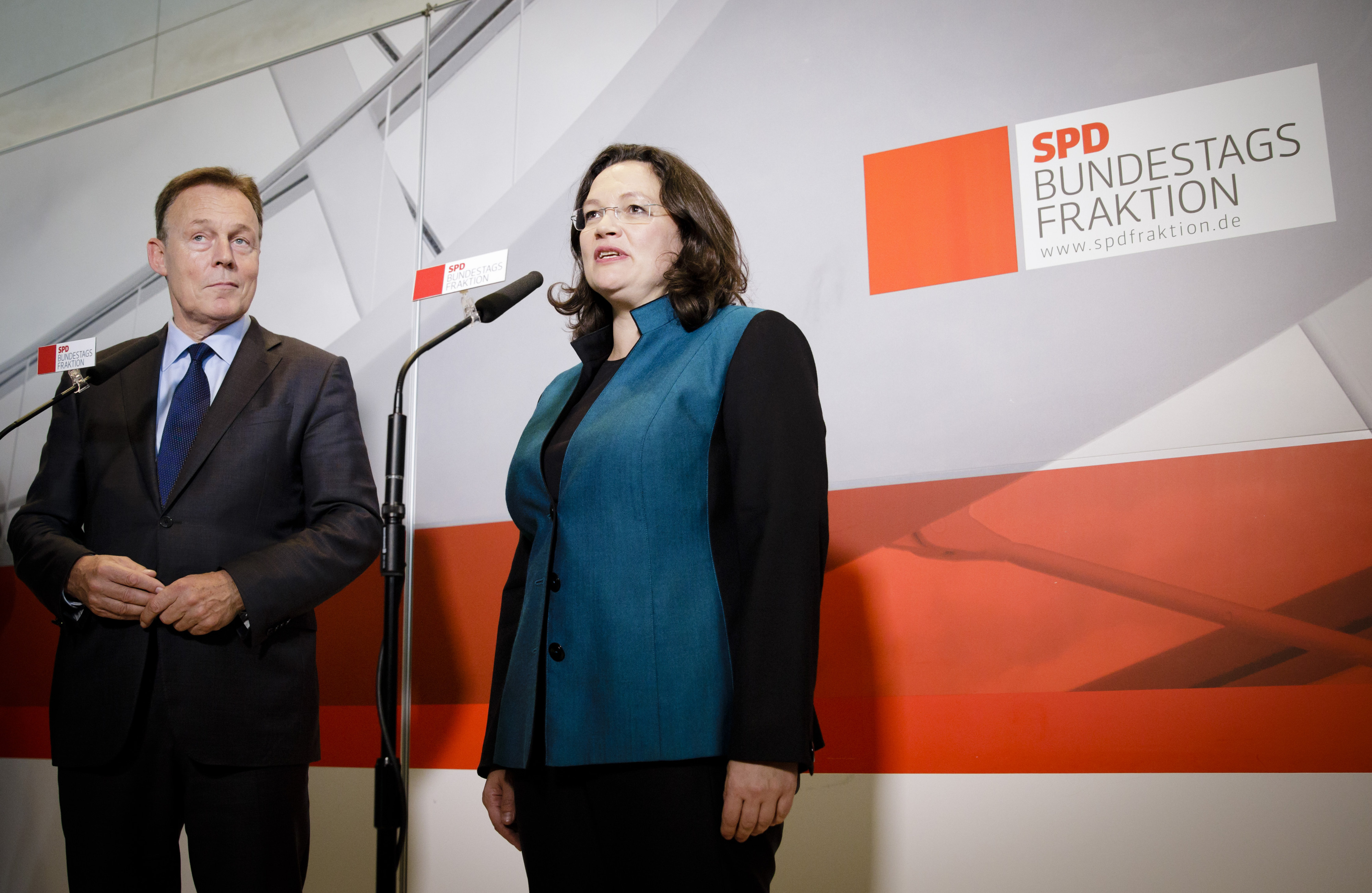 Nahles schlägt Oppermann als Bundestagsvizepräsidenten vor