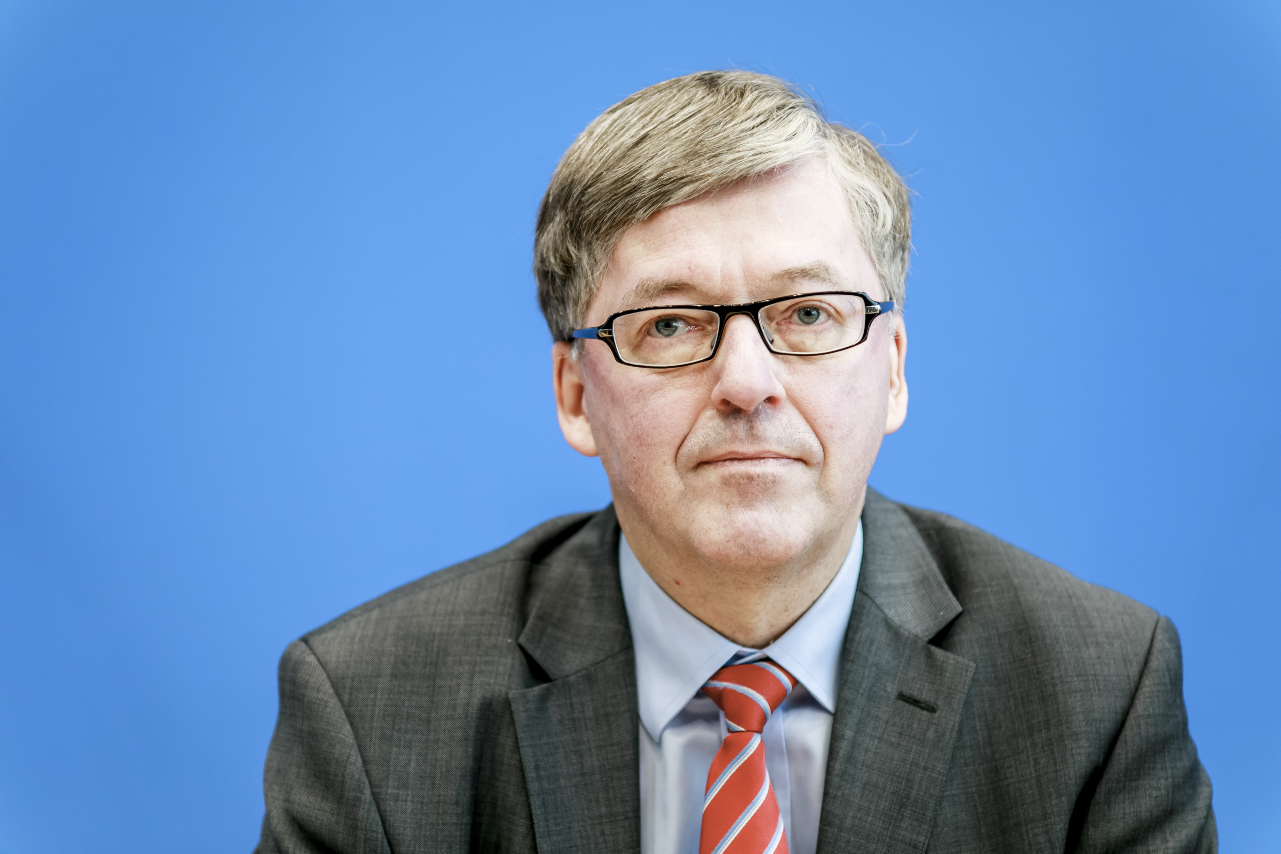 Hans-Peter Bartels zum Einsatz der Streitkräfte in der Coronapandemie: "Wenn es ganz schlimm käme, müsste man einsetzen, was man hat!"
