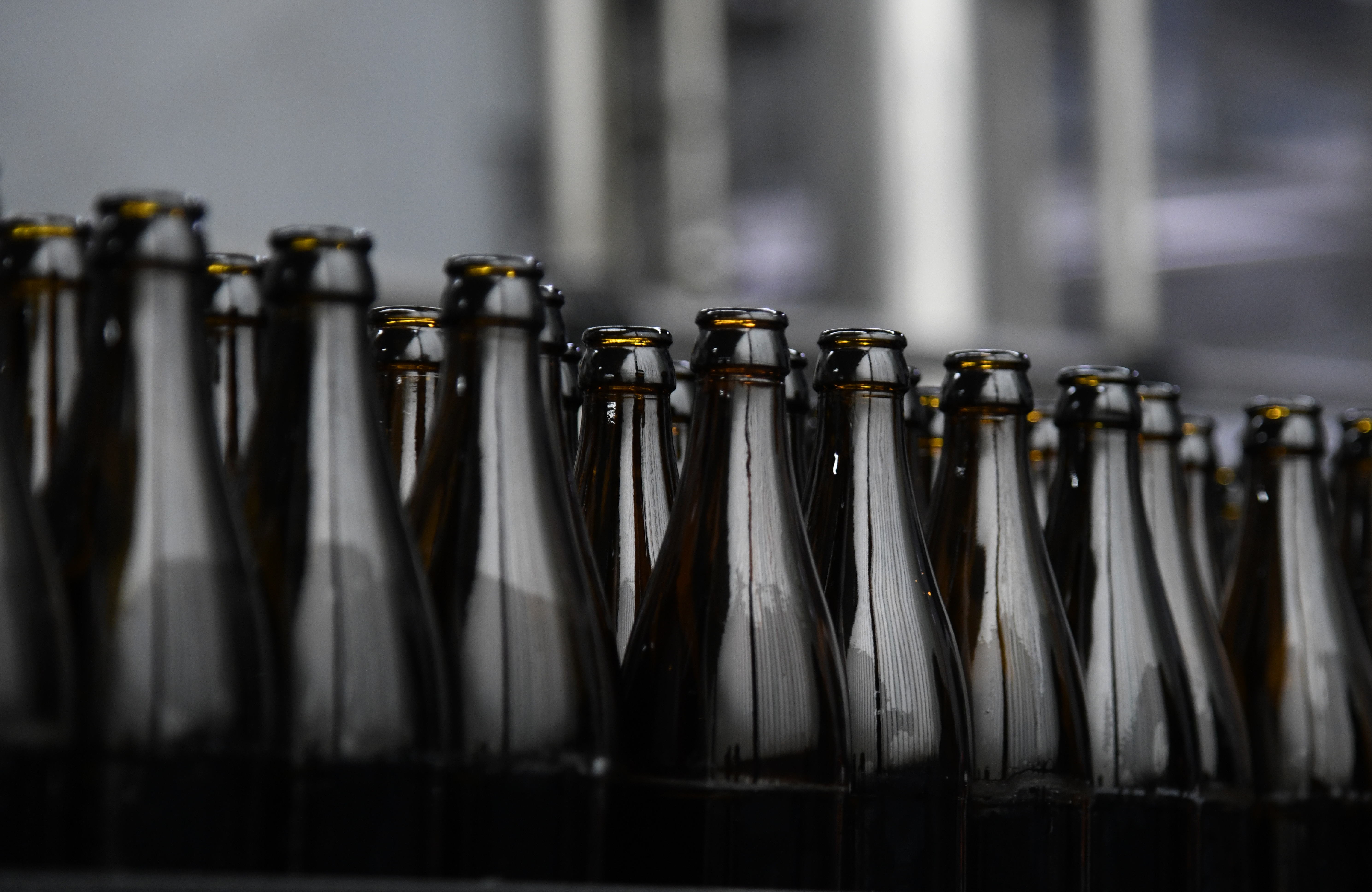 Im Dokumentarfilm „Alkohol – der globale Rausch“ wirft Andreas Pichler einen kritischen Blick auf das Geschäft mit der legalen Droge.