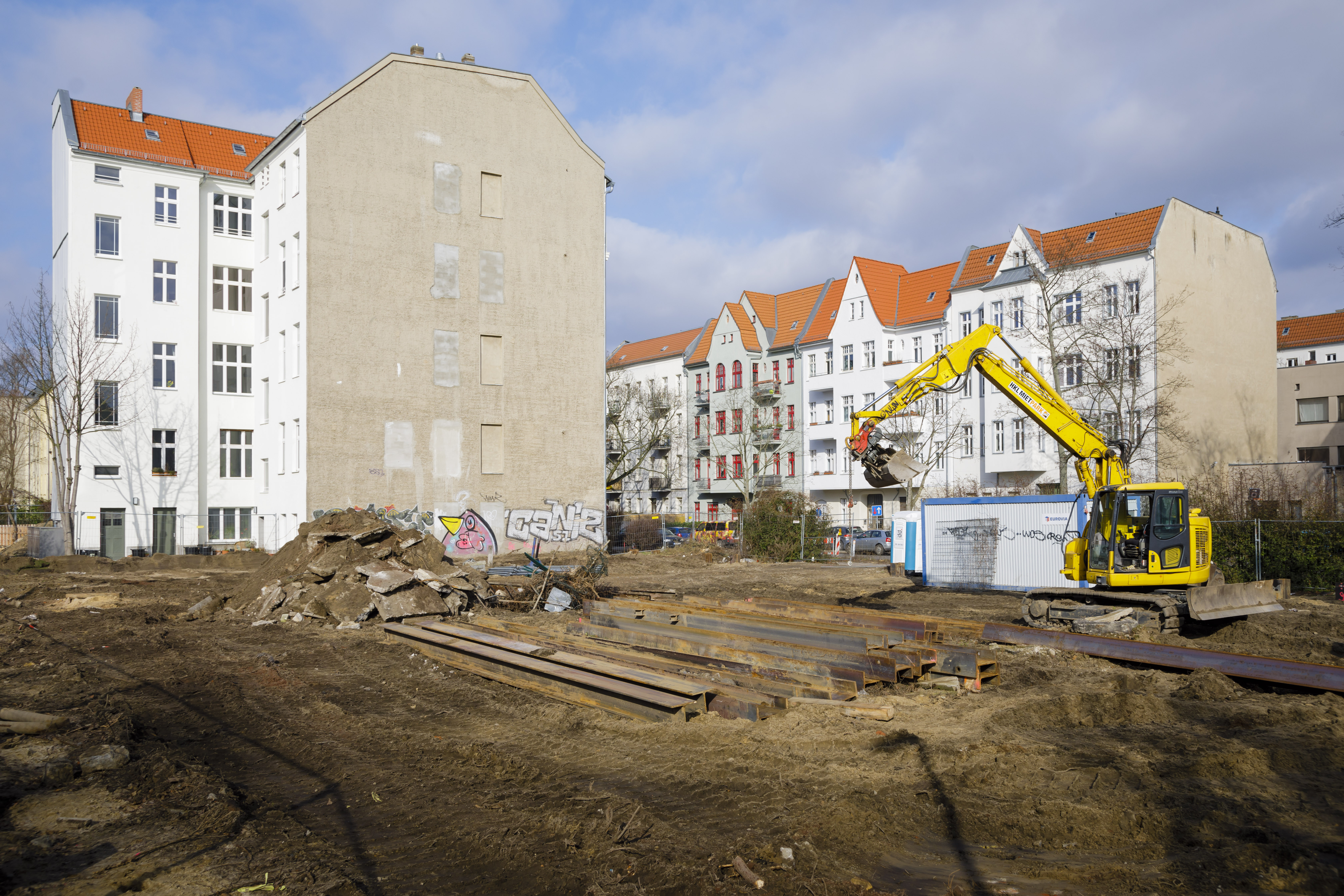 Wer Bauland besitzt, soll auch bauen: Das möchte die SPD u.a. mit einer Bodenwertzuwachssteuer erreichen.