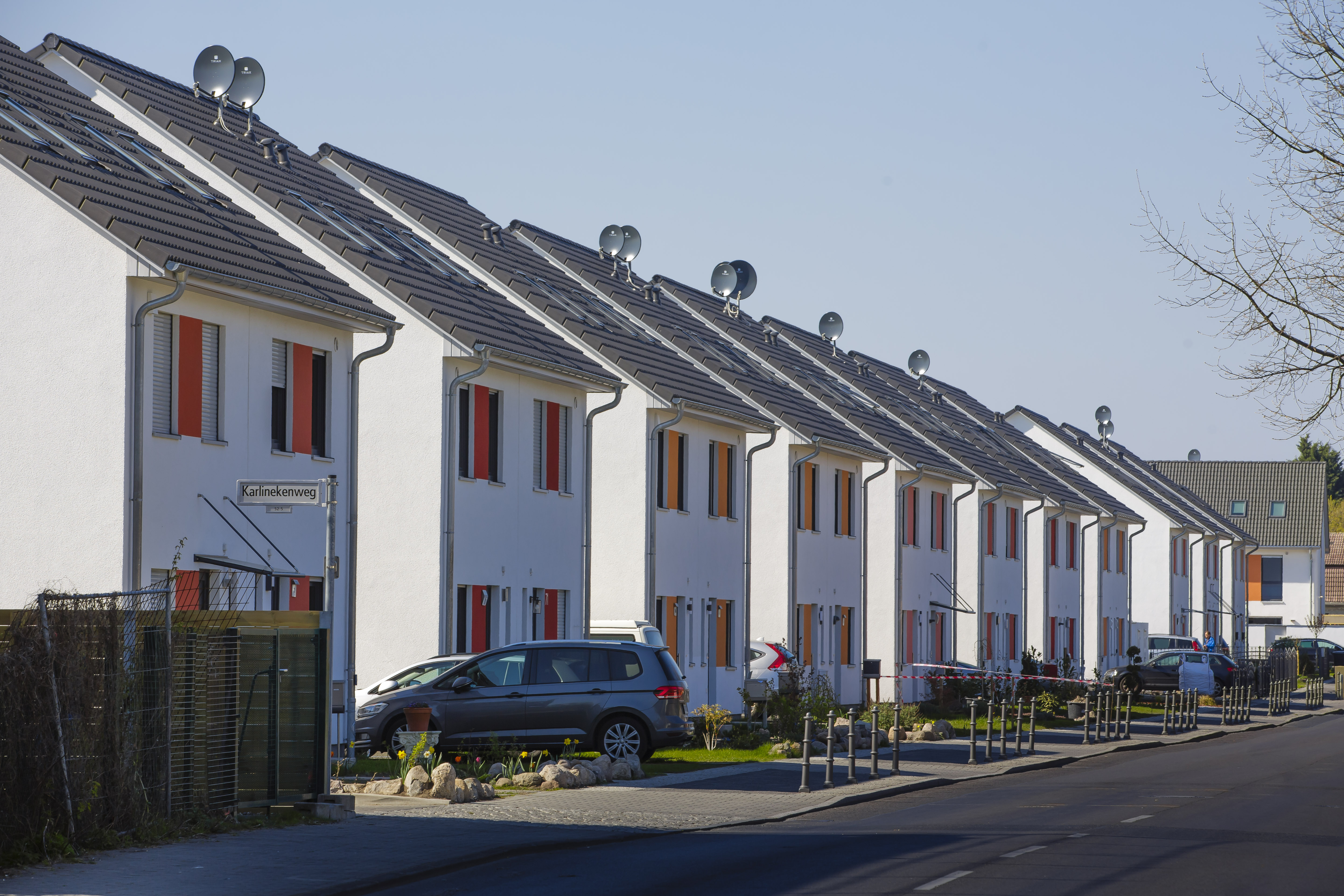 Die Bundesregierung will mit dem Programm Familien mit kleinen und mittleren Einkommen unterstützen