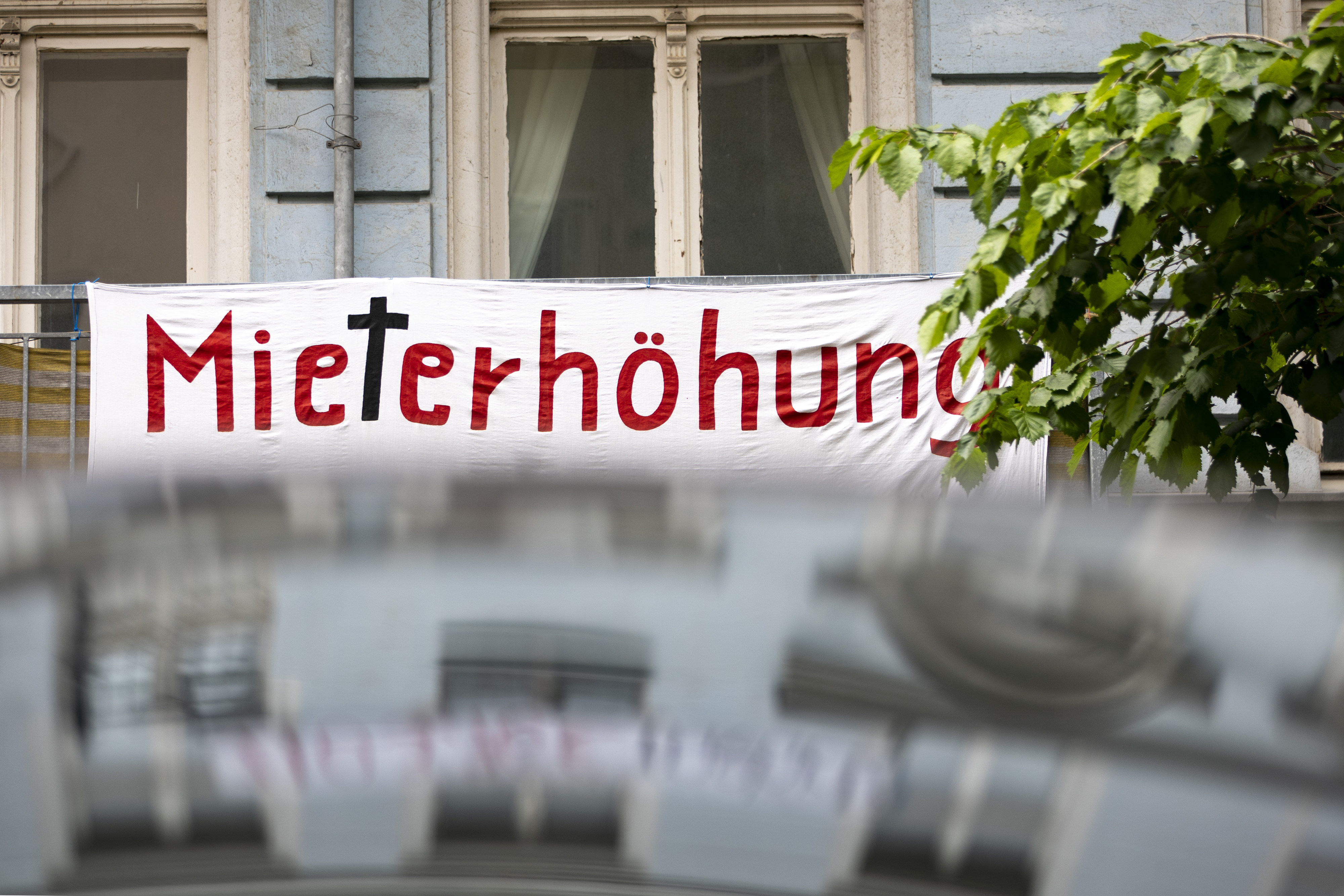 Vor allem bei niedrigeren Einkommen sind steigende Mieten ein Armutsrisiko.