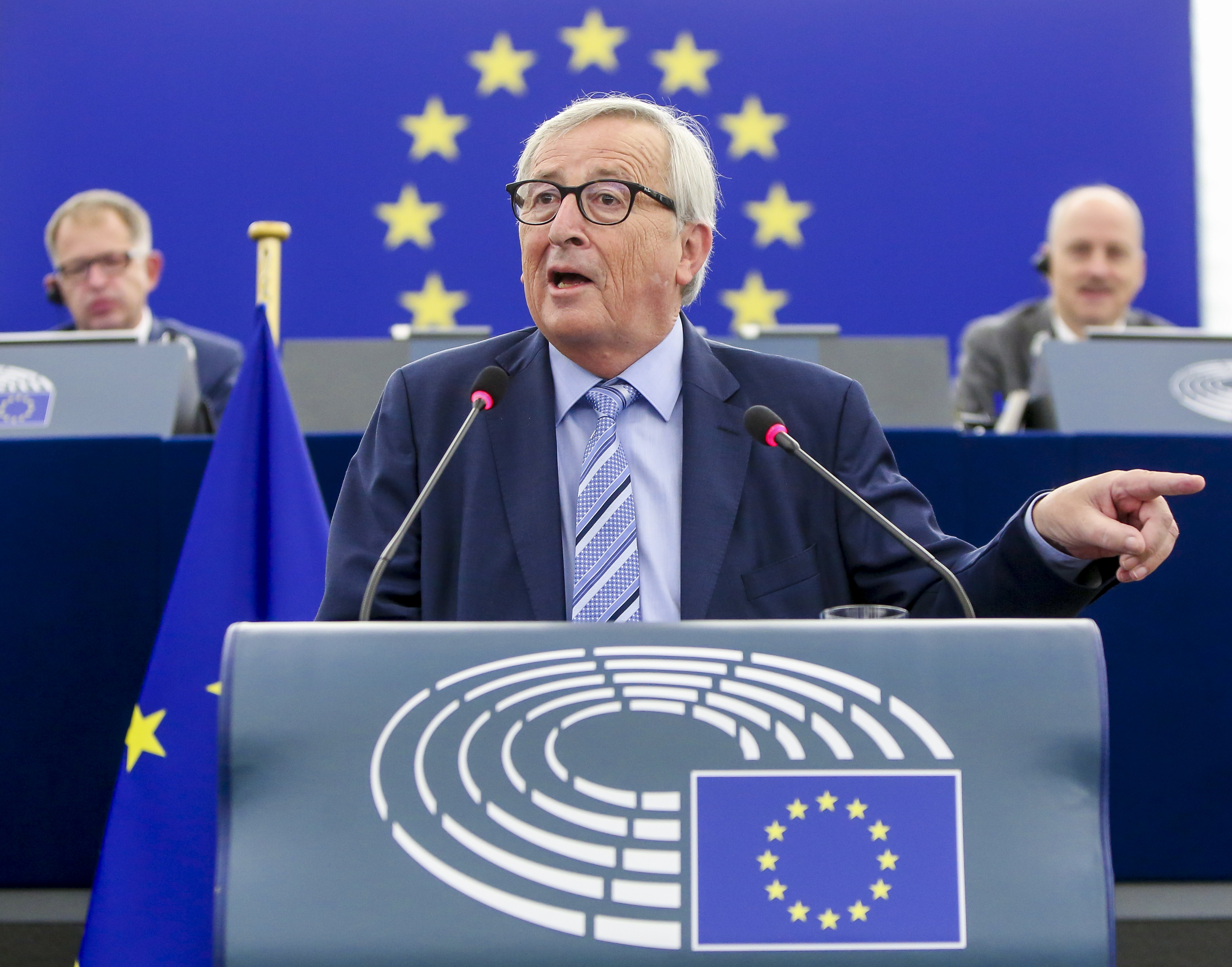 Abschied im Europaparlament: Jean-Claude Juncker hat zumindest eine Kommissionspolitik etabliert, die unabhängiger von den Staats- und Regierungschefs im Rat gearbeitet hat, meint Jens Geier.
