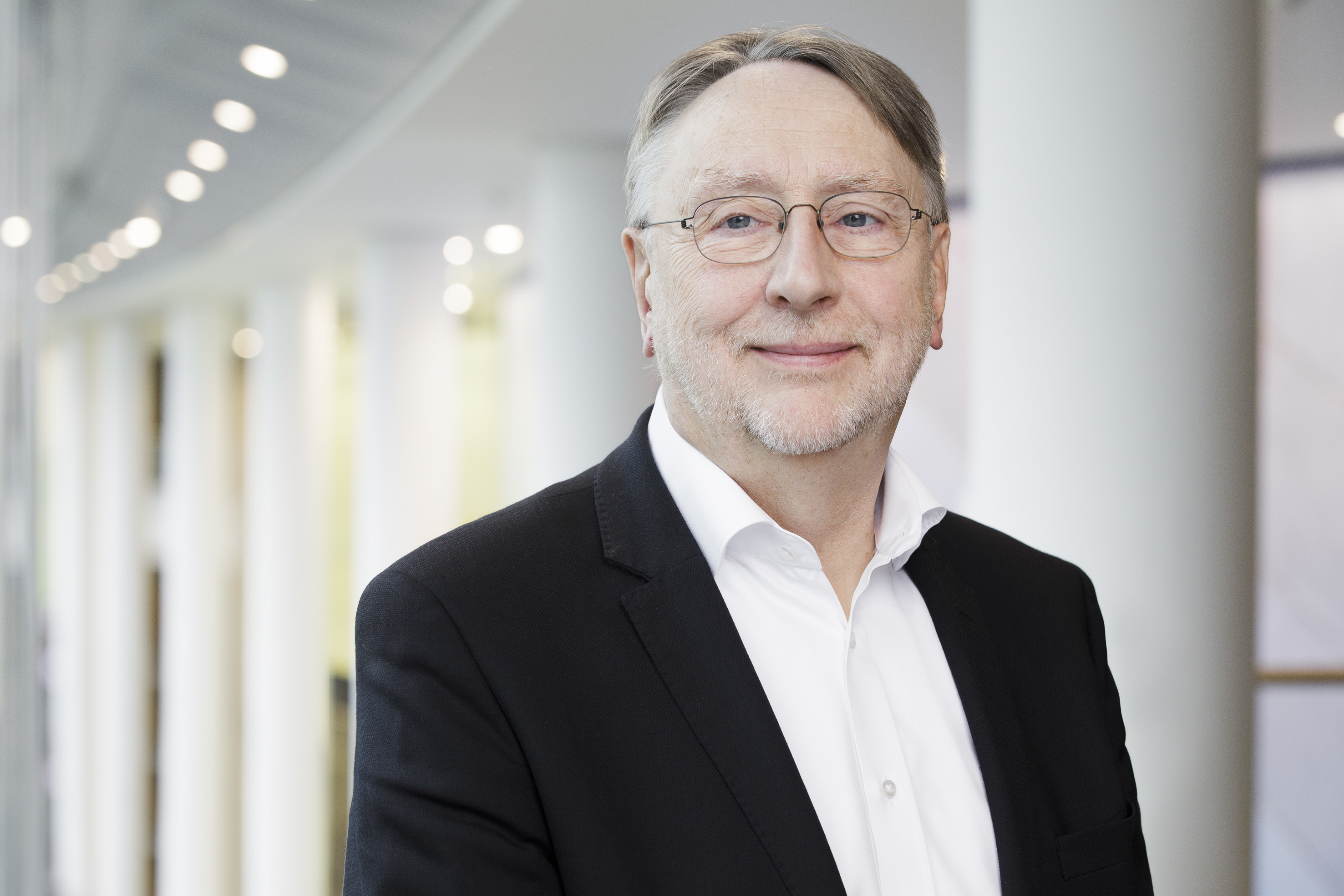 Bernd Lange freut sich über die Einigung der G7 auf eine globale Mindestbesteuerung, warn aber: Das Ganze wird kein Hundert-Meter-Sprint, sondern eher ein Marathon-Lauf.