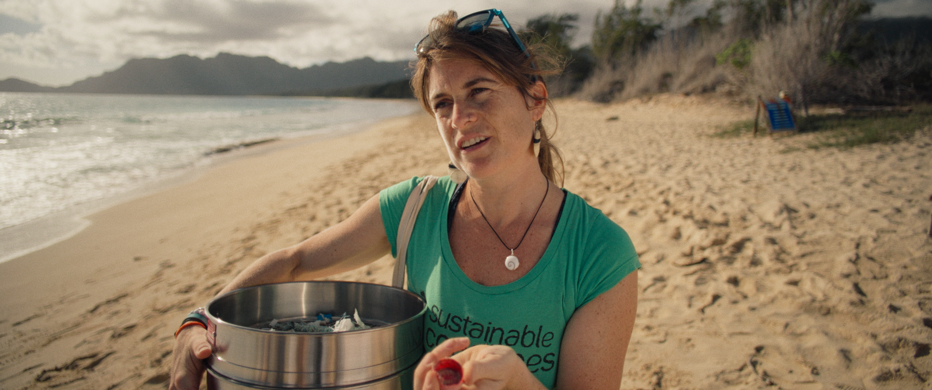 Plastikreste am Strand von Hawaii