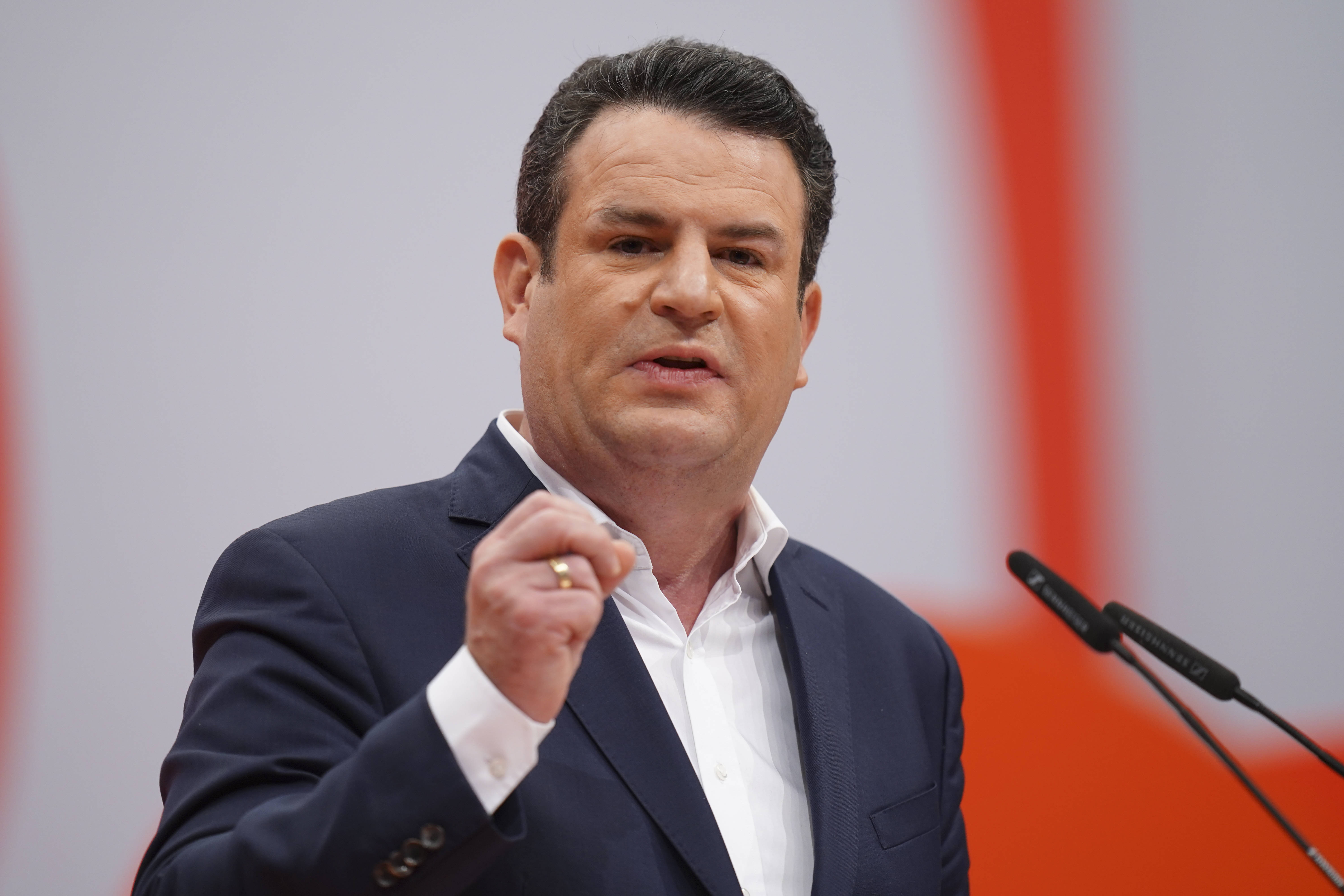 Bundesarbeitsminister Hubertus Heil will das Bürgergeld reformieren: „Es kann nicht sein, dass eine kleine Minderheit das ganze System in Verruf bringt.“