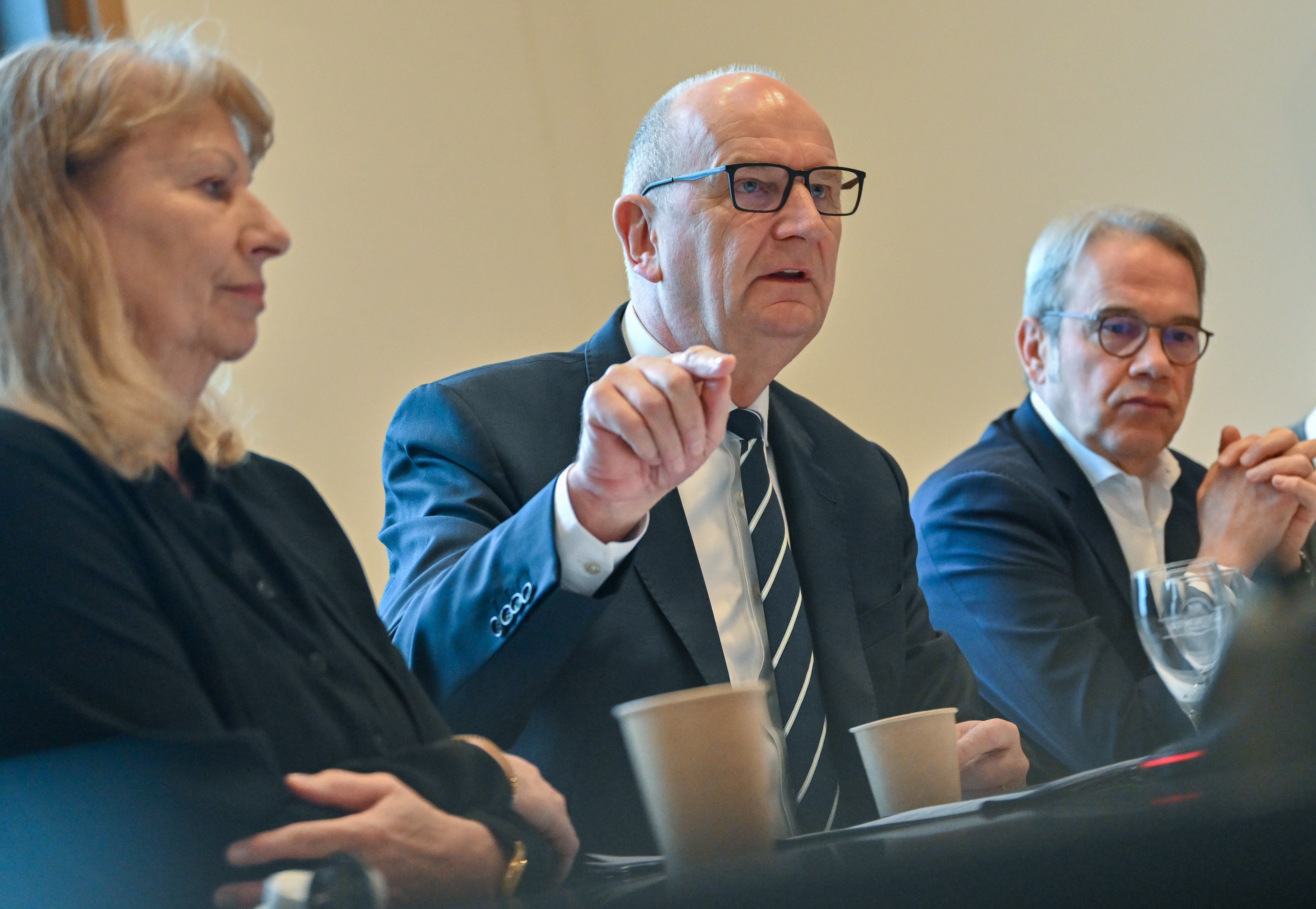 Dietmar Woidke mit Petra Köpping und Georg Maier