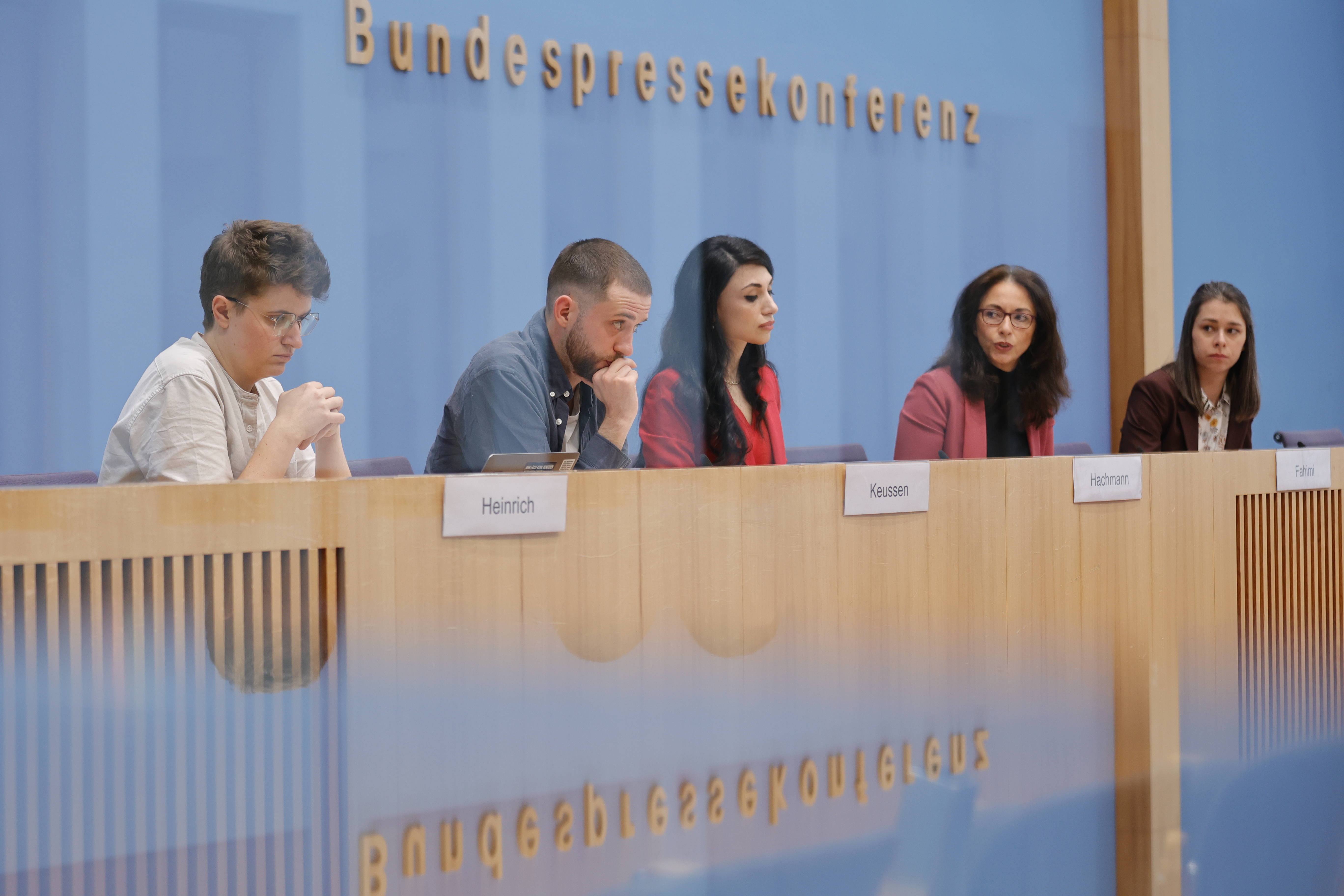 Bei einer Pressekonferenz wurde das neue Bündnis "Zusammen für Demokratie" heute vorgestellt.