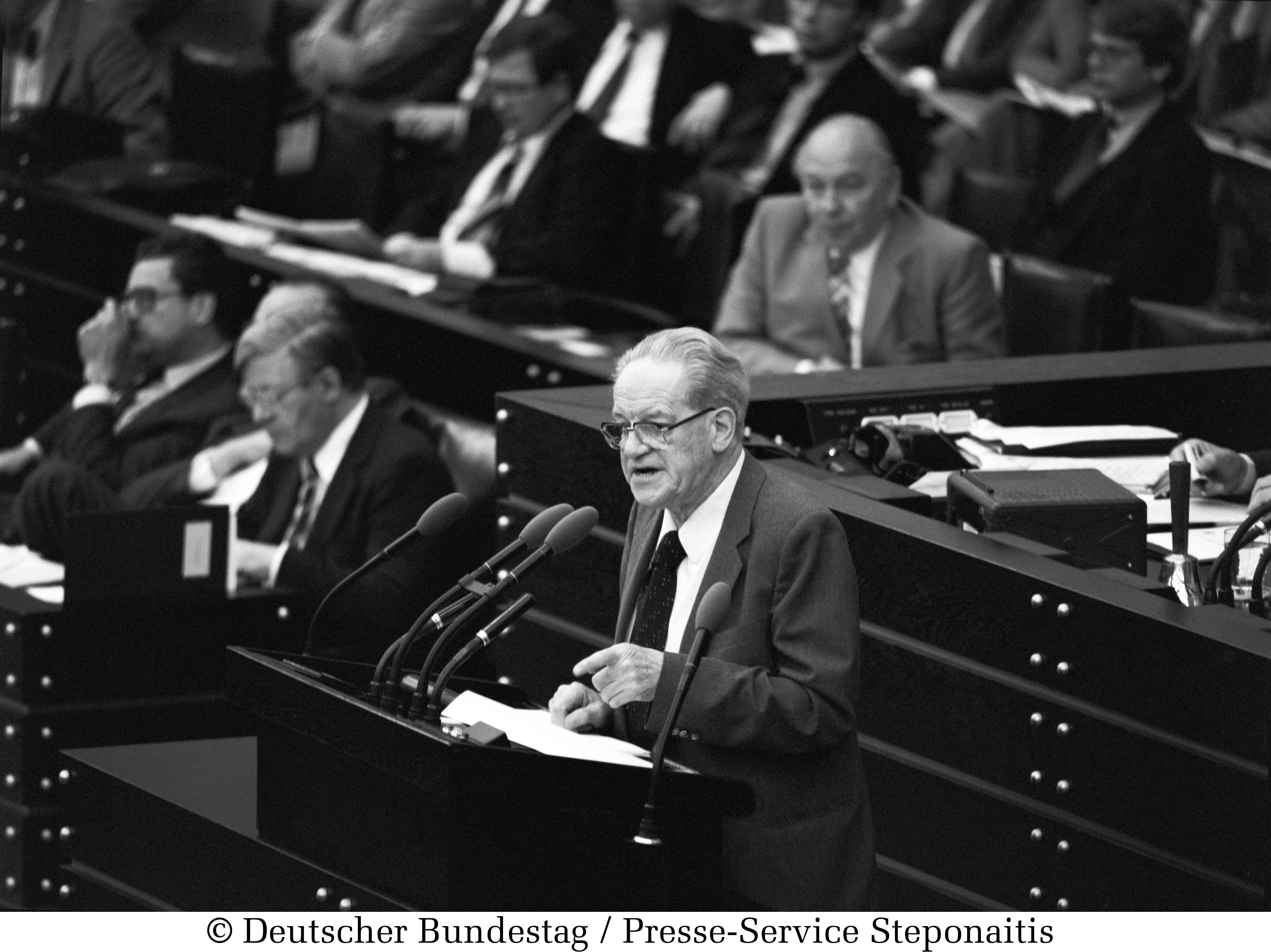 Er galt während seiner gesamten Zeit im Bundestag als scharfzüngiger Redner: Herbert Wehner (hier 1981)