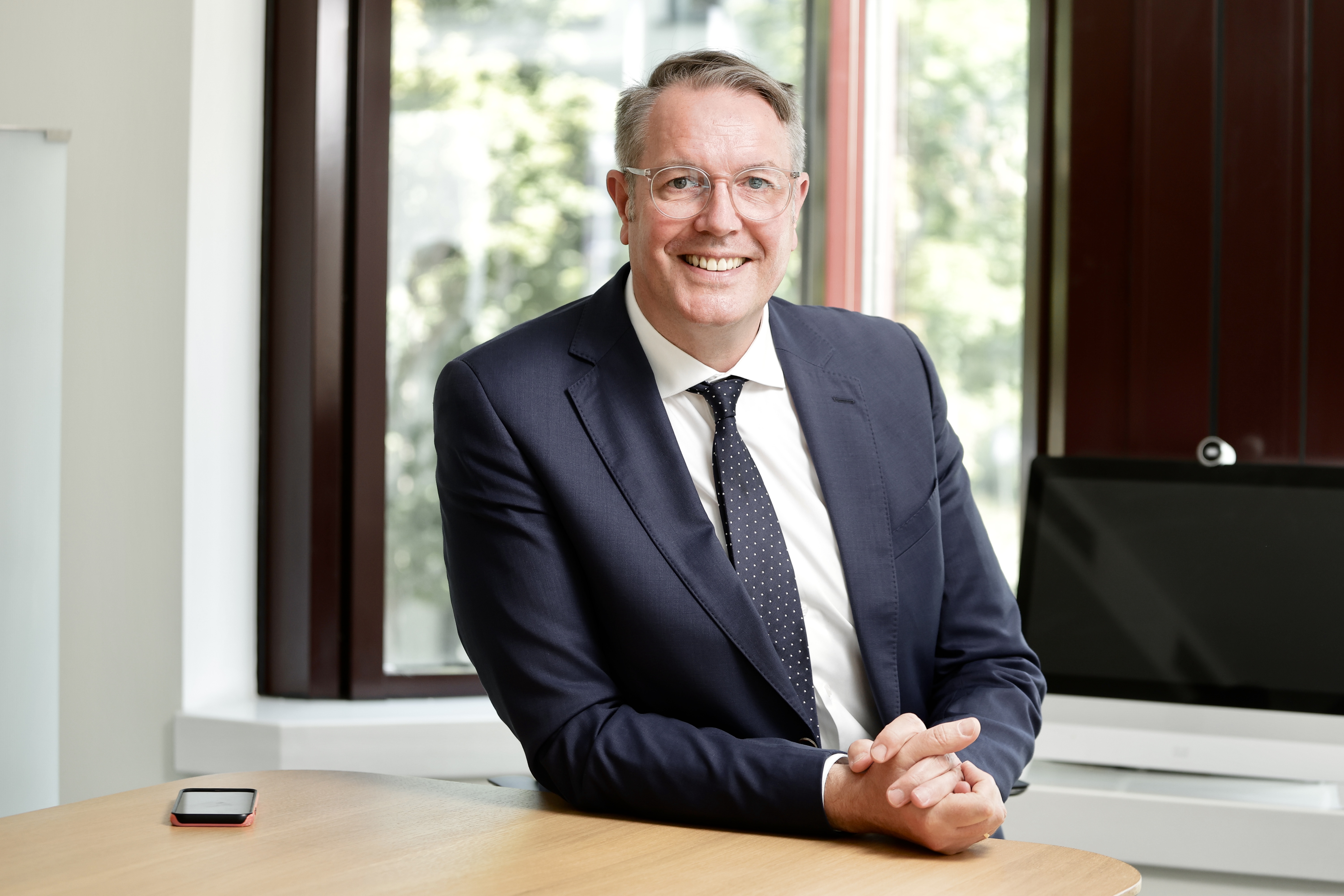 Alexander Schweitzer ist Ministerpräsident des Landes Rheinland-Pfalz.