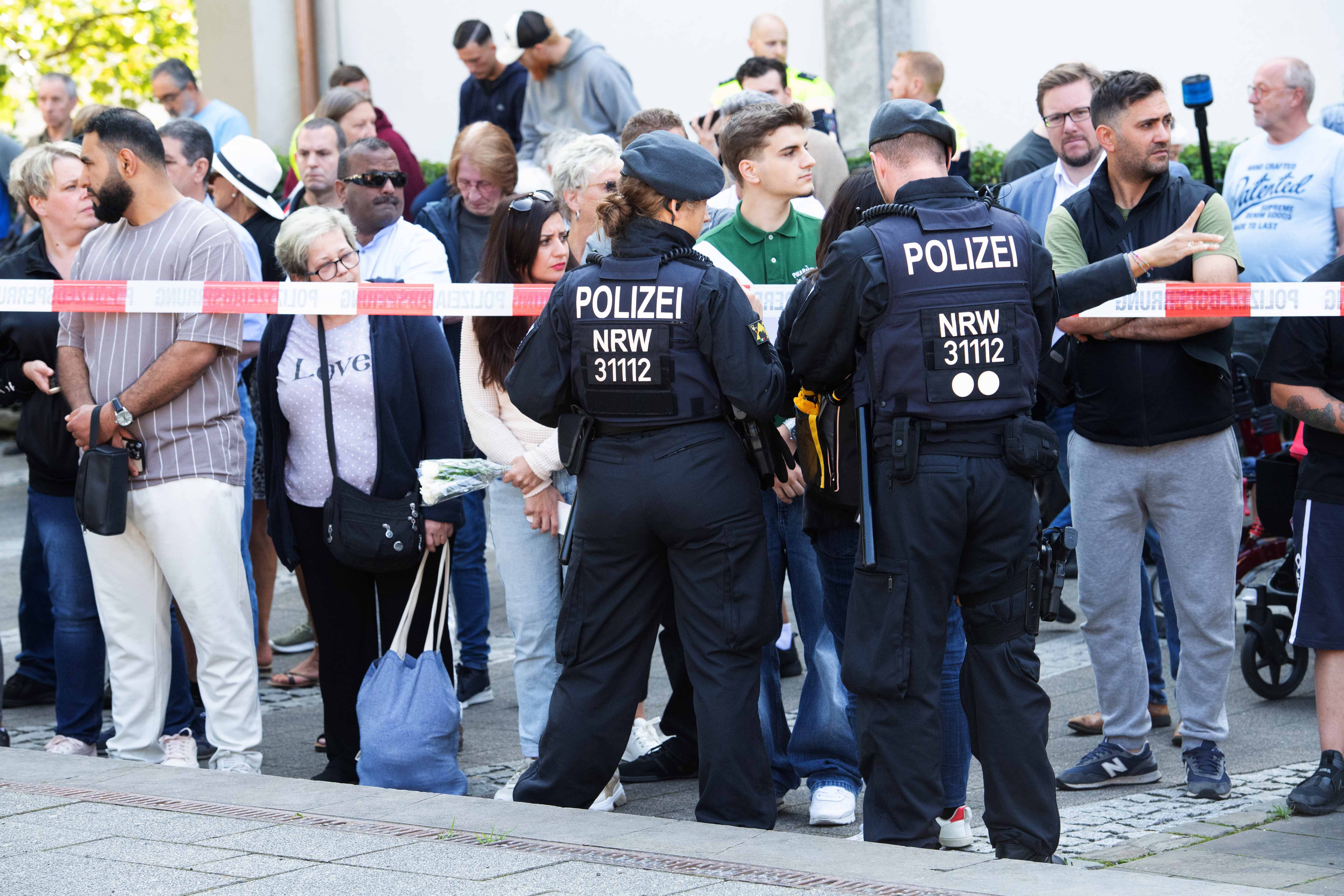 Absperrungen am Tatort in der Solinger Innenstadt