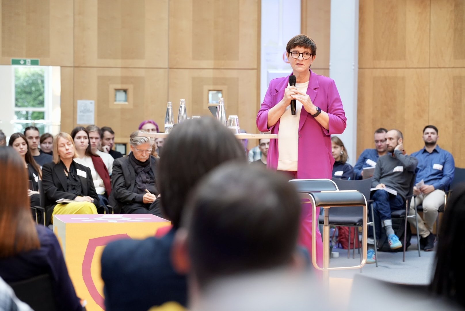 Saskia Esken bei der Friedrich-Ebert-Stiftung