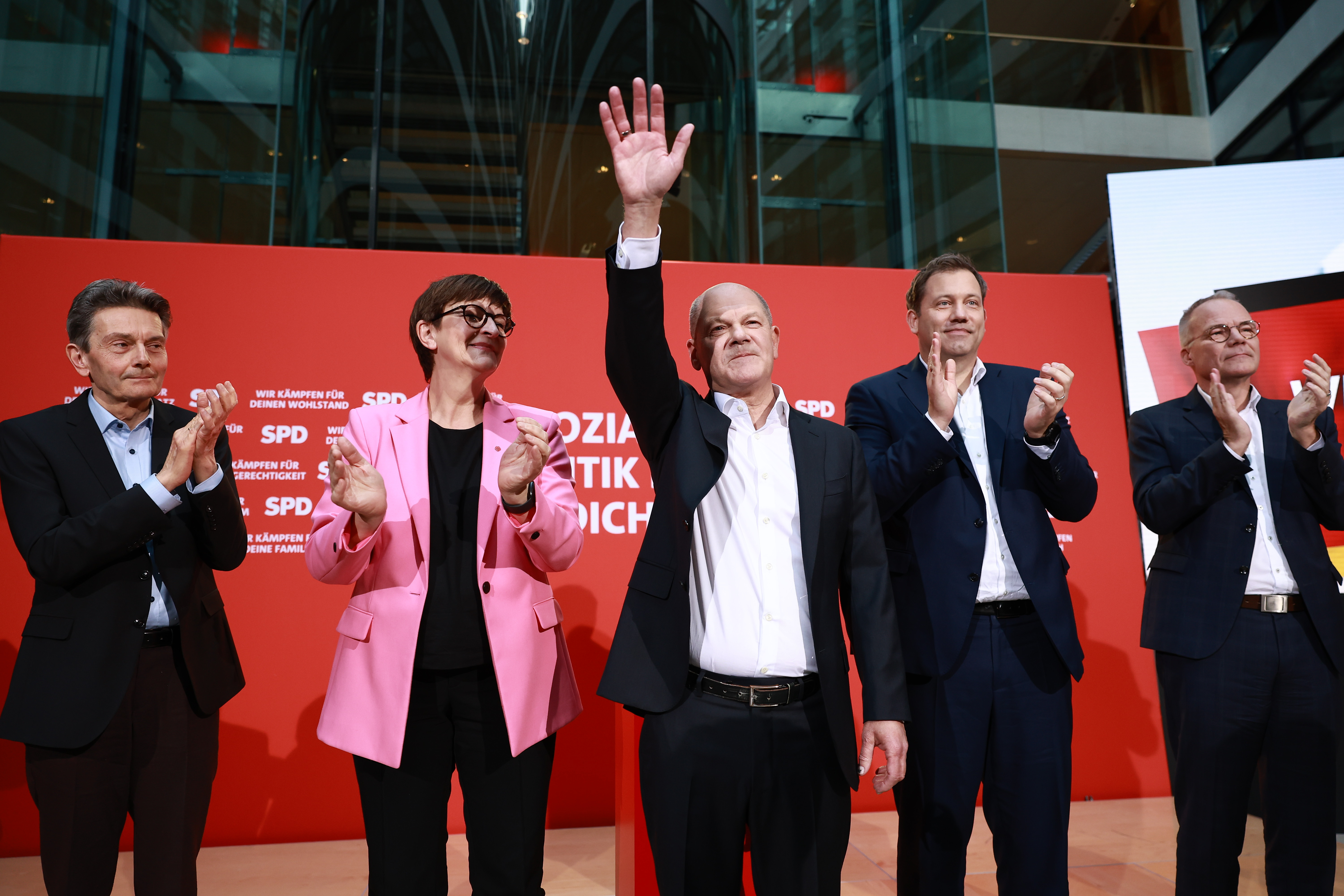 Am 30.11. lud die SPD-Parteispitze zur "Wahlsiegkonferenz".