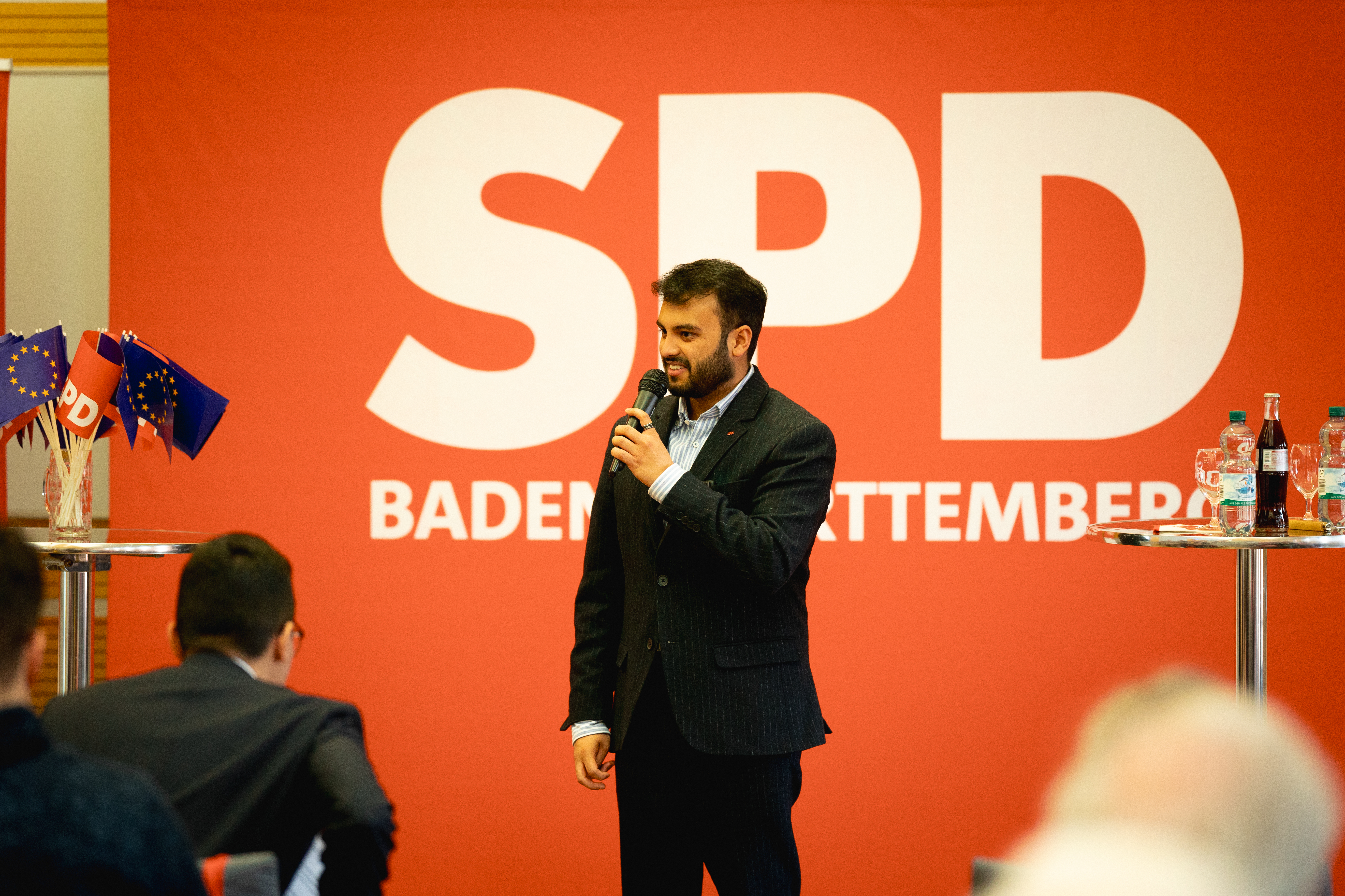 Assad Hussain (Foto) will in den Bundestag - und reist im Wahlkampf durch den ganzen Wahlkreis Karlsruhe-Land.