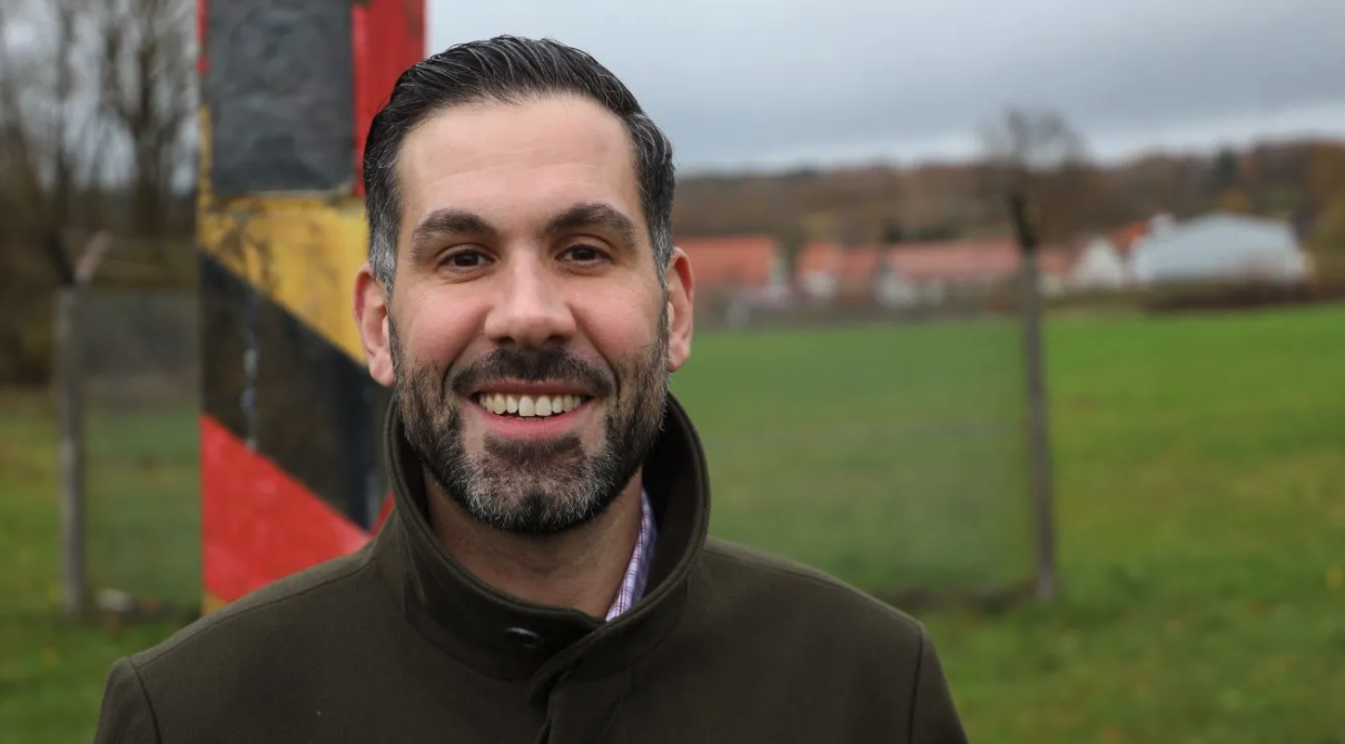 Will kommunales Wissen in den Bundestag bringen: Bürgermeister Daniel Iliev