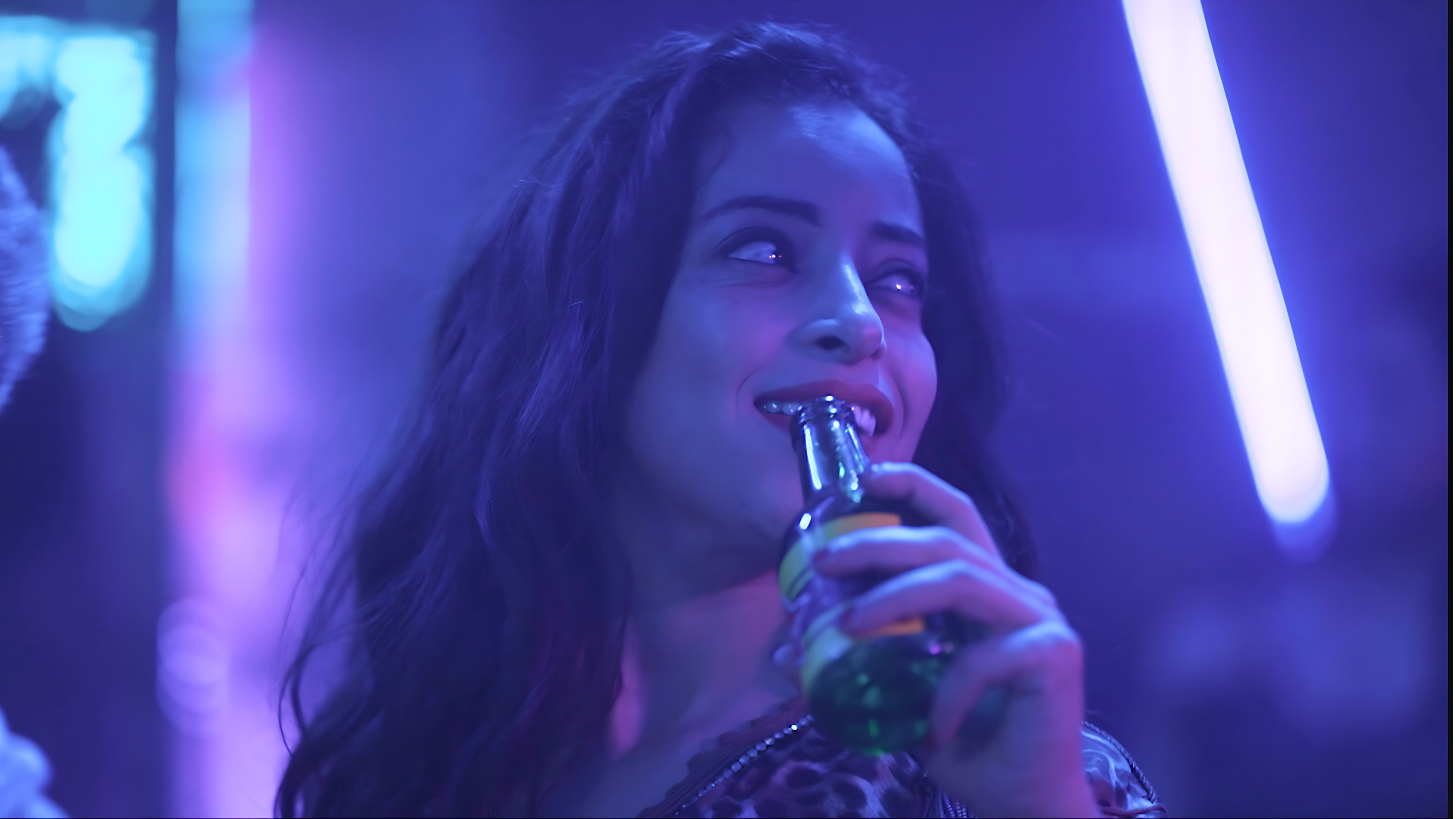 Nisrin Erradi in "Alle lieben Touda"