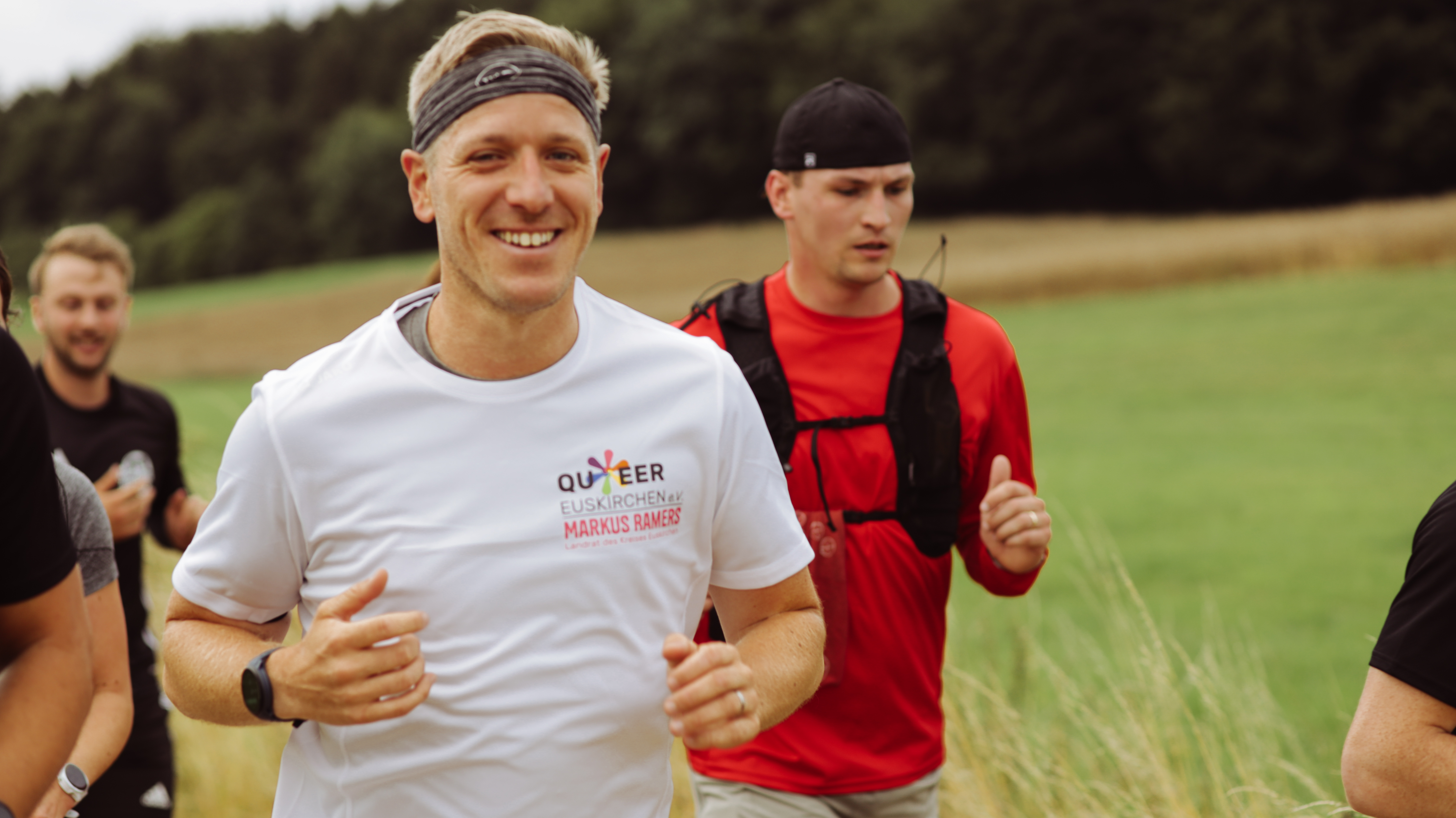 Landrat Markus Ramers läuft innerhalb einer Woche 200 Kilometer durch seinen Kreis.