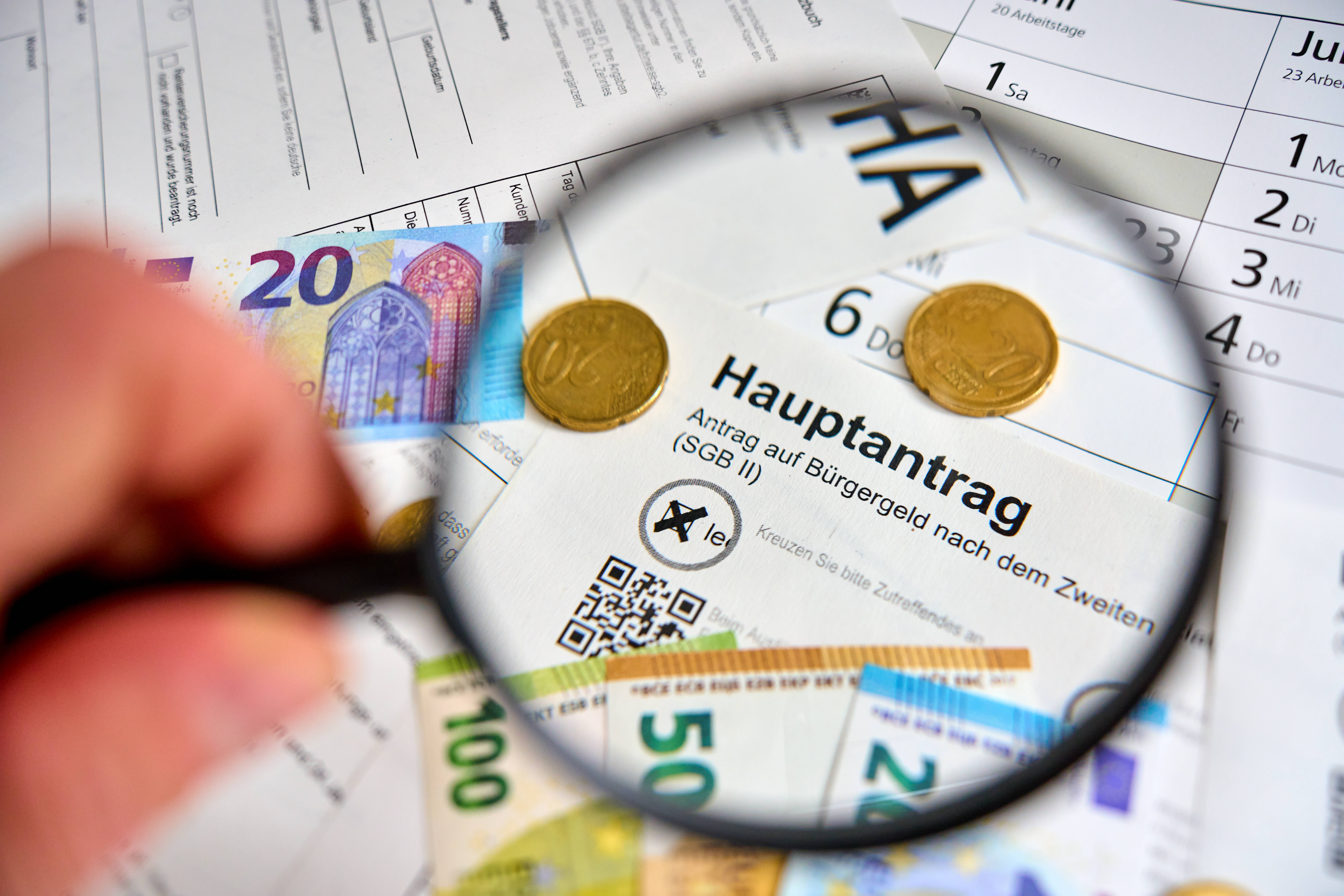 Ein Großteil der Arbeit im Sozialamt geht für Bürokratie statt Unterstützung drauf, sagt Sozialexpertin Katja Robinson.