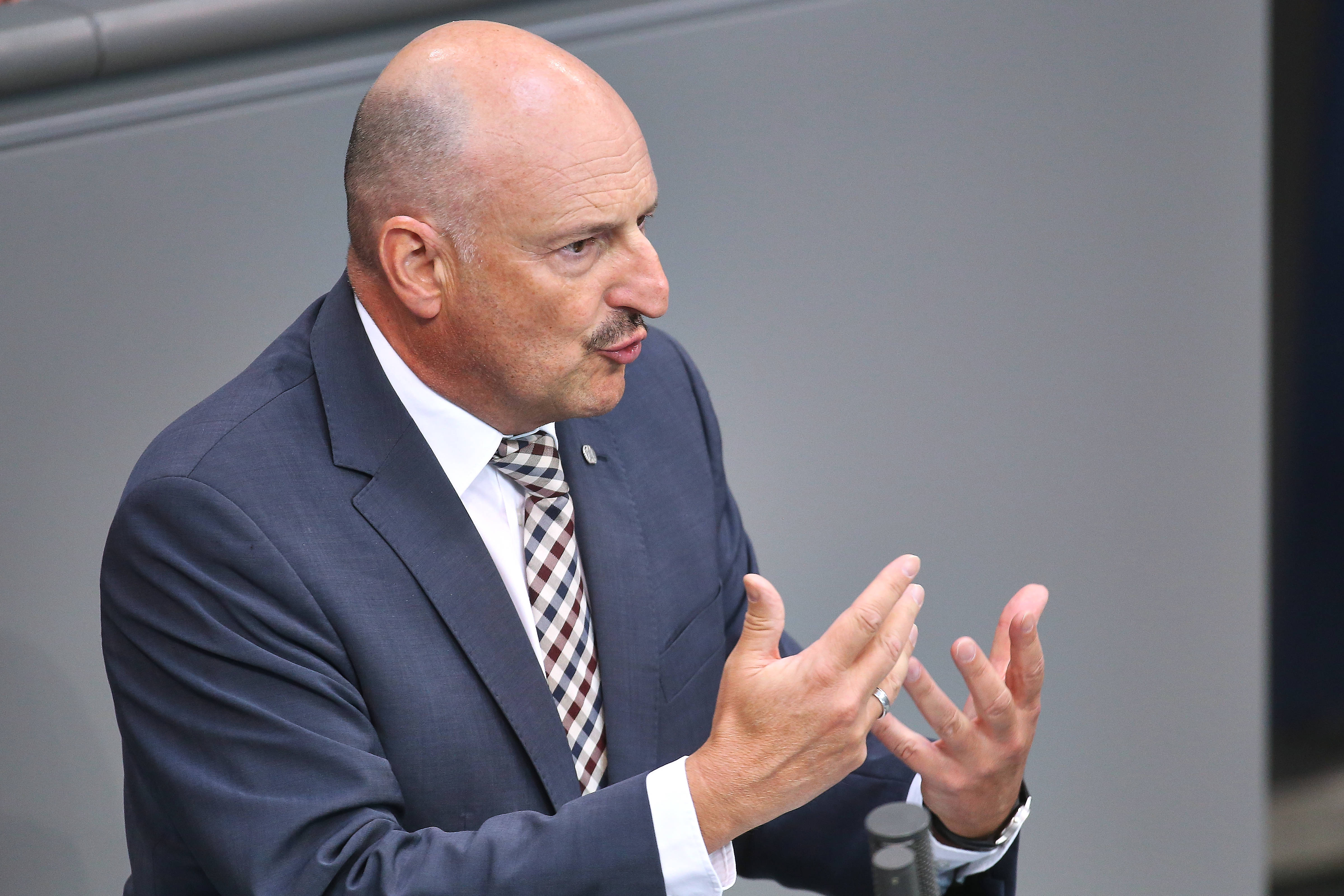 Bernd Rützel ist Vorsitzender des Ausschusses für Arbeit und Soziales im Deutschen Bundestag.