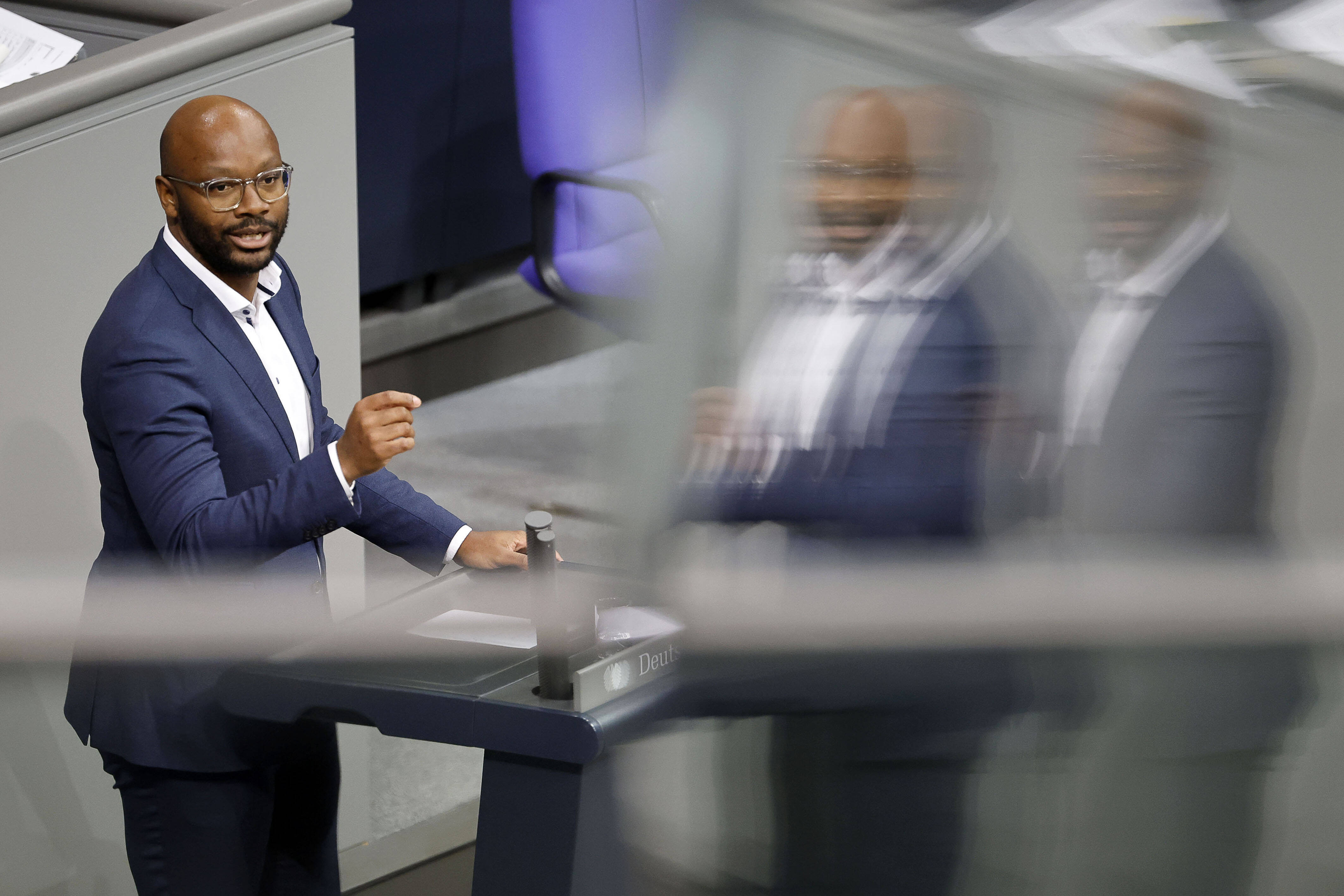Armand Zorn während einer Rede im Bundestag