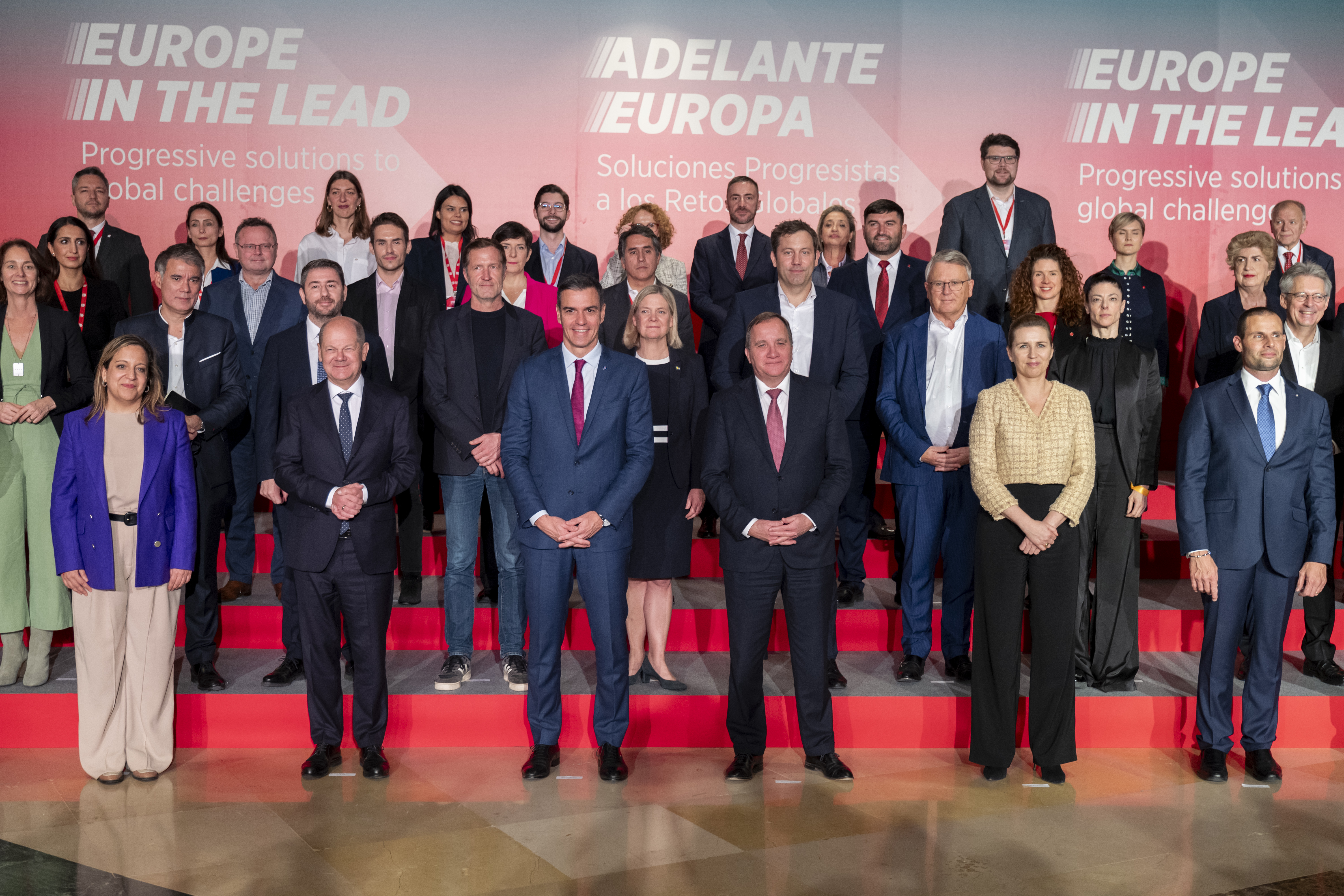 Einig für Europa: Die Führungsriege der SPE-Parteien in Málaga