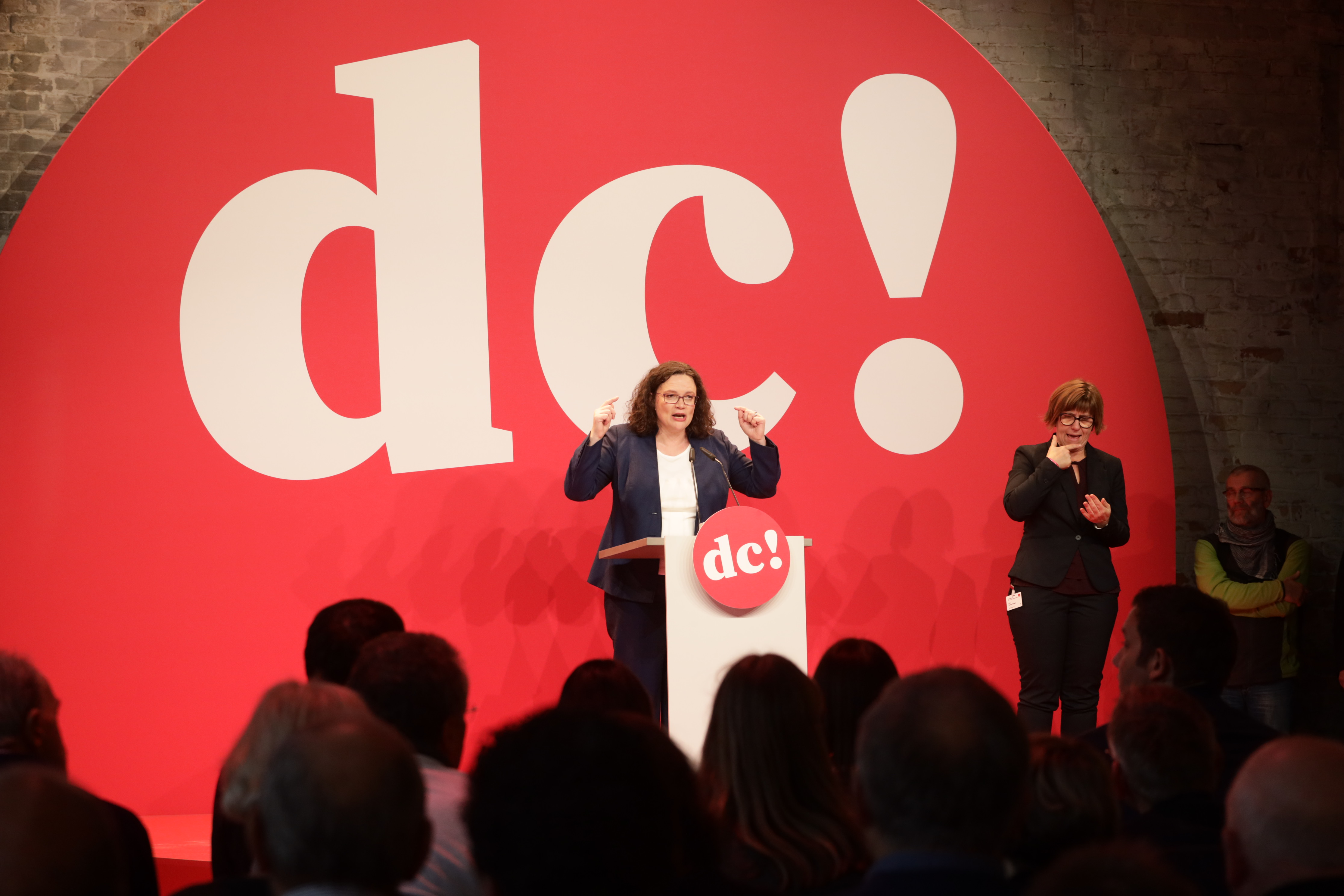 SPD-Vorsitzende Andrea Nahles eröffnet das Debattencamp.