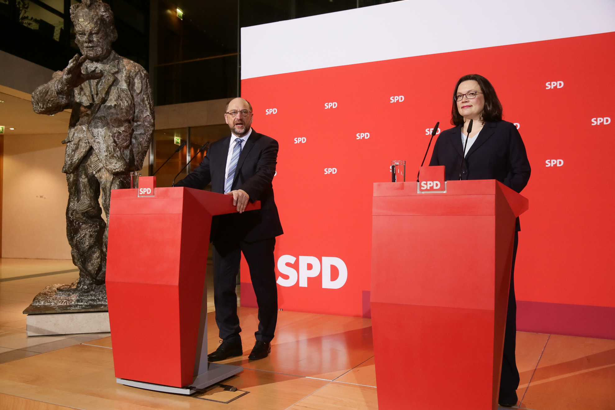 Martin Schulz schlägt Andrea Nahles als seine Nachfolgerin im Parteivorsitz vor.