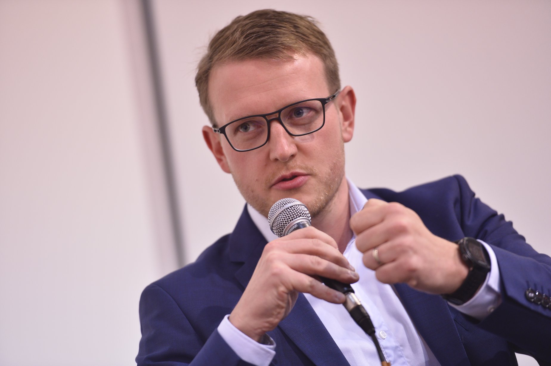 Mahnende Worte zum Umgang mit der AfD reichen nicht mehr aus. Rechtsextremismus-Experte Matthias Quent