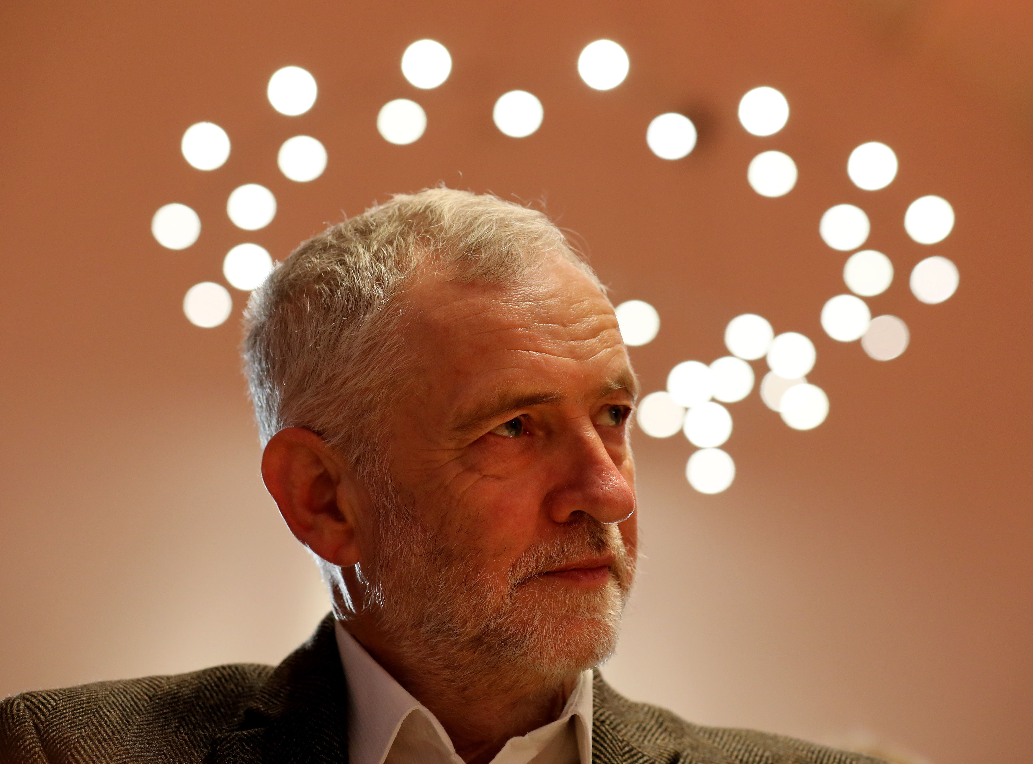 Den Nimbus der Lichtgestalt verloren: Labour-Chef Jeremy Corbyn stellt seine Partei vor eine Zerreißprobe.