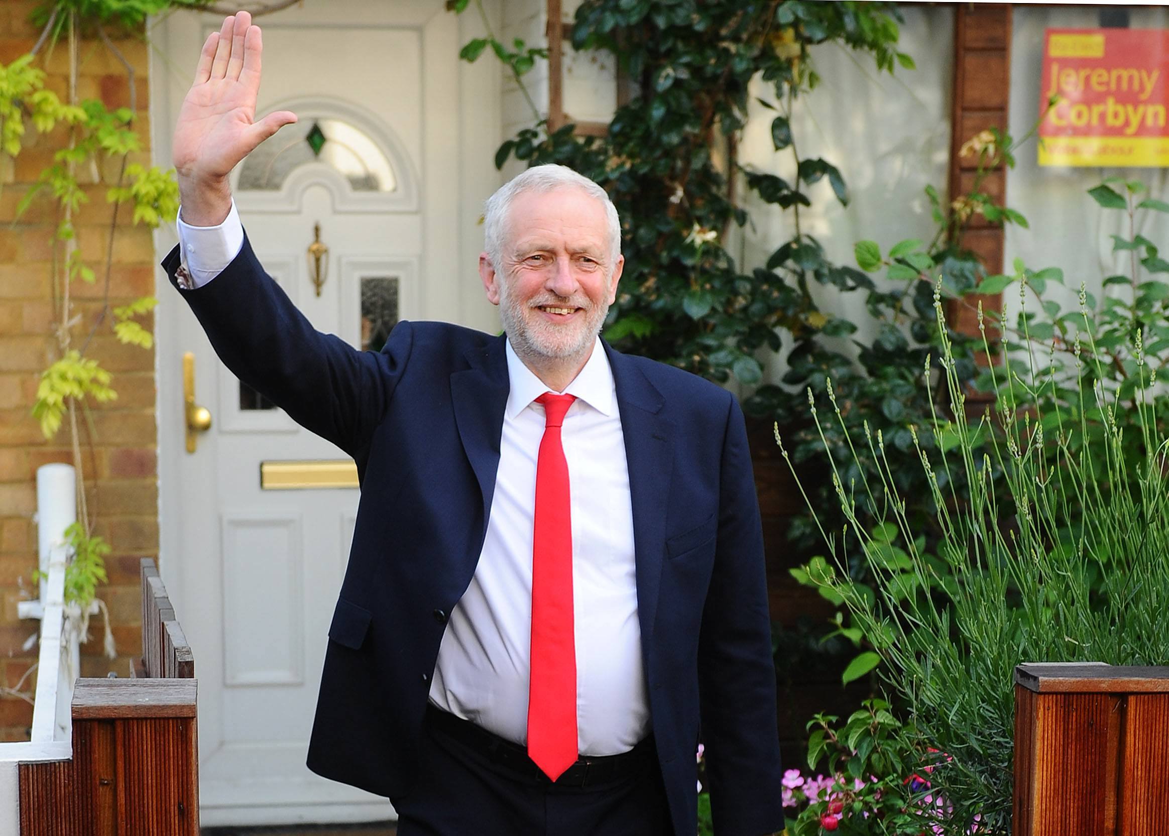 Gut gelaunter Labour-Chef Jeremy Corbyn