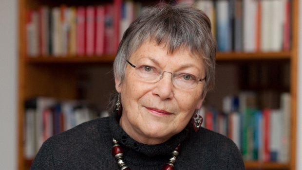 Die SPD-Ministerin Anke Martiny ist am 11. Januar nach schwerer Krankheit im Alter von 76 Jahren in Berlin verstorben. 