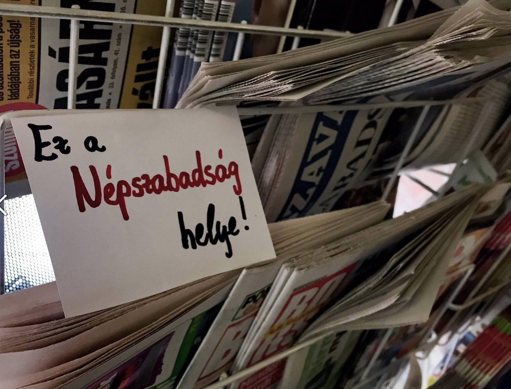 Ungarische Tageszeitung „Népszabadság“ 