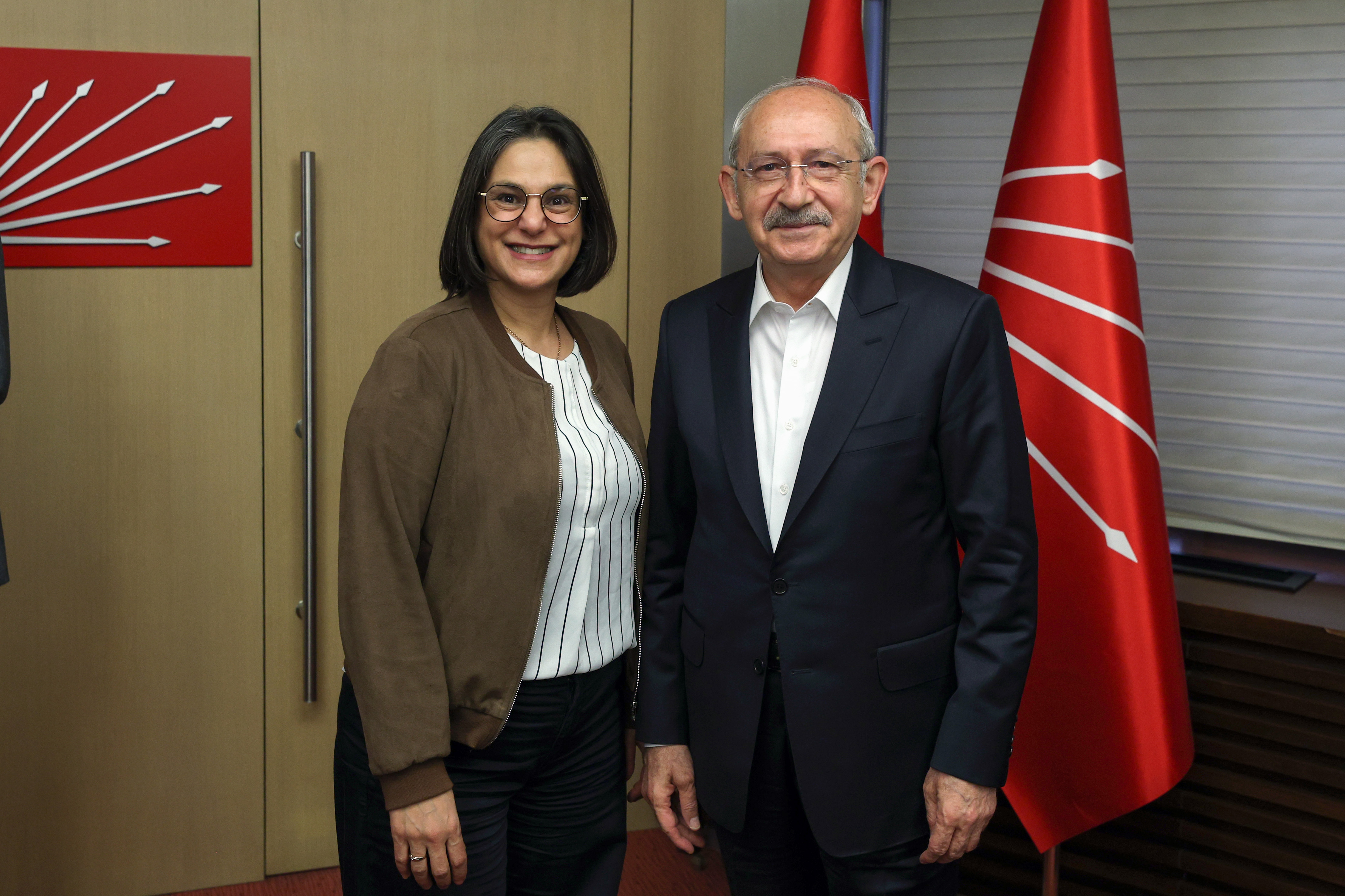 Serpil Midyatli mit CHP-Chef Kemal Kılıçdaroğlu in Ankara: Alle Oppositionsparteien agieren sehr besonnen.