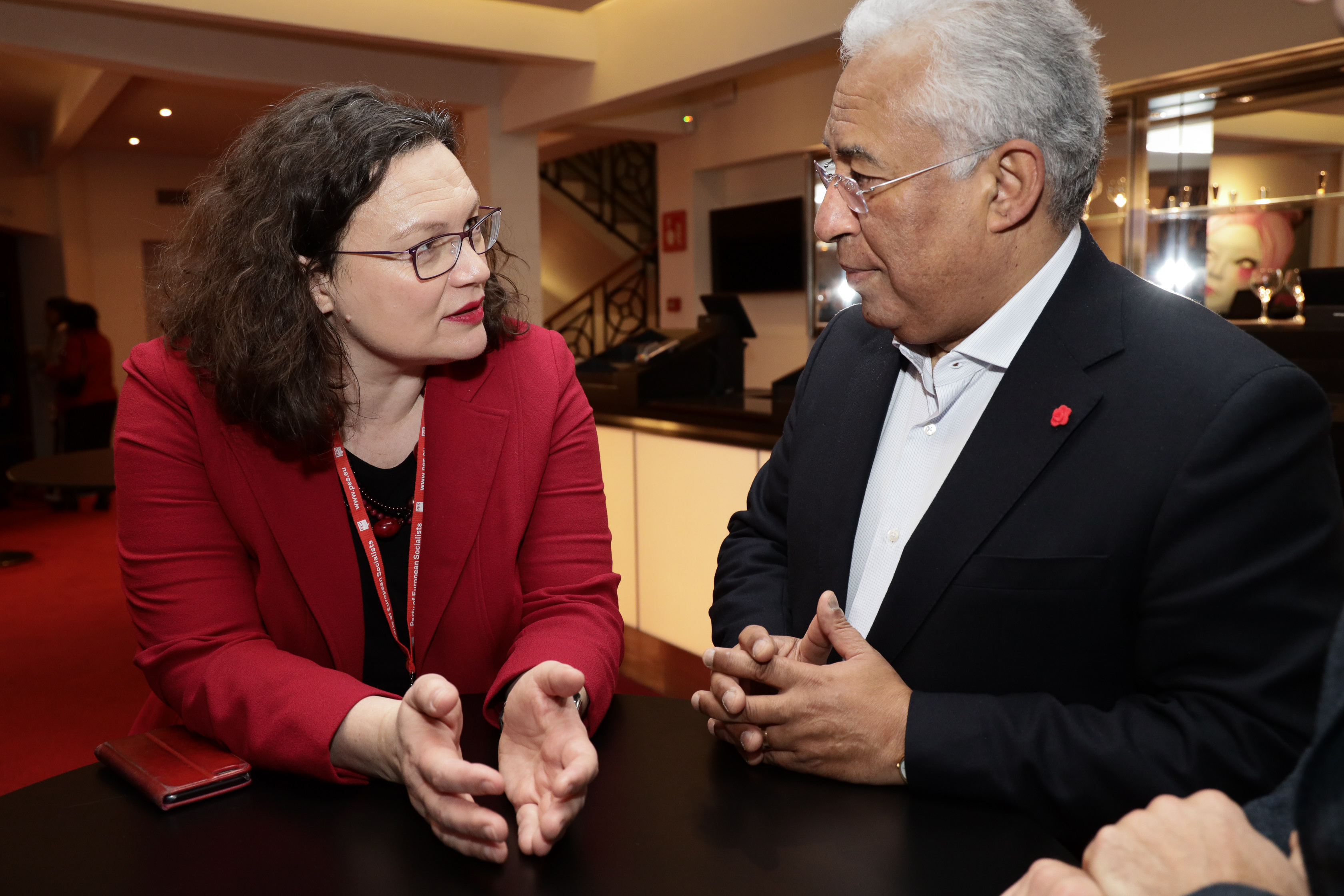 45 Jahre nach der Nelkervolution wollen Andrea Nahles und António Costa mit einer neuen progressiven Allianz mehr Gerechtigkeit und Solidarität in Europa schaffen.