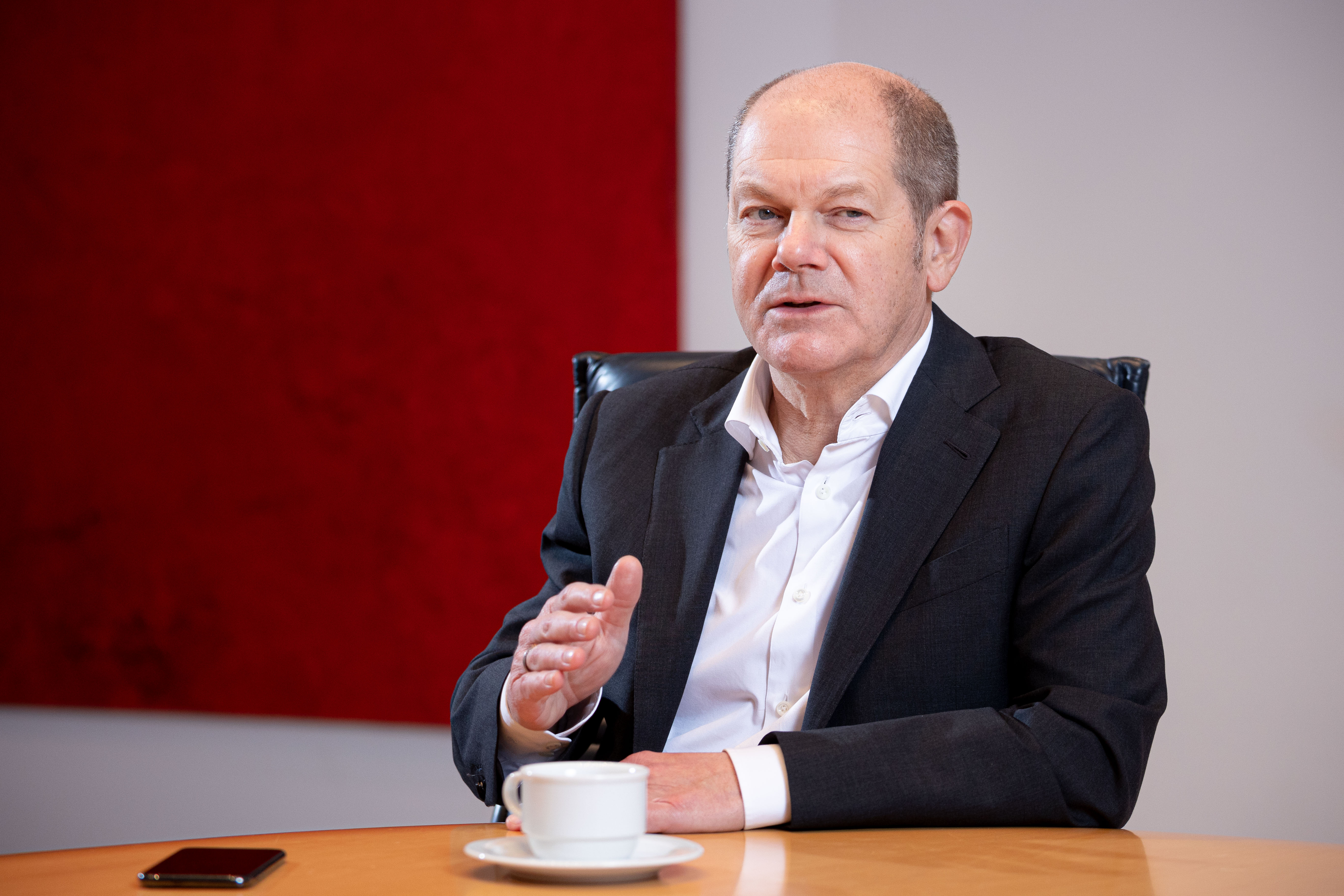 Olaf Scholz: Die Zahl derjenigen, die sich für etwas Besseres halten, nimmt auch in Deutschland zu. Das ist für den Zusammenhalt unserer Gesellschaft nicht gut.