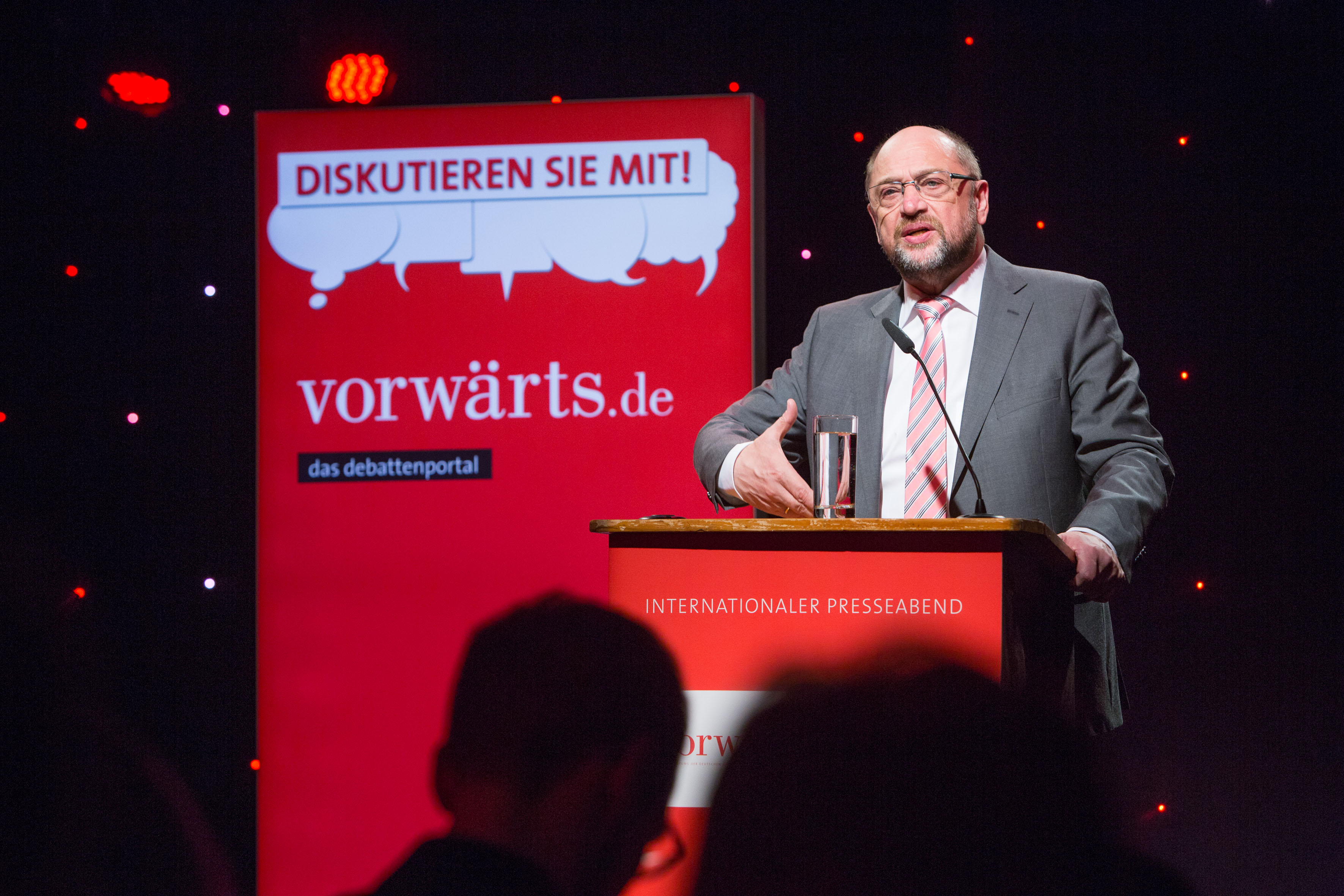 „Morgen wird gezofft, da bin ich sicher.“ Parteichef Martin Schulz stimmt die SPD auf ihren Parteitag ein.