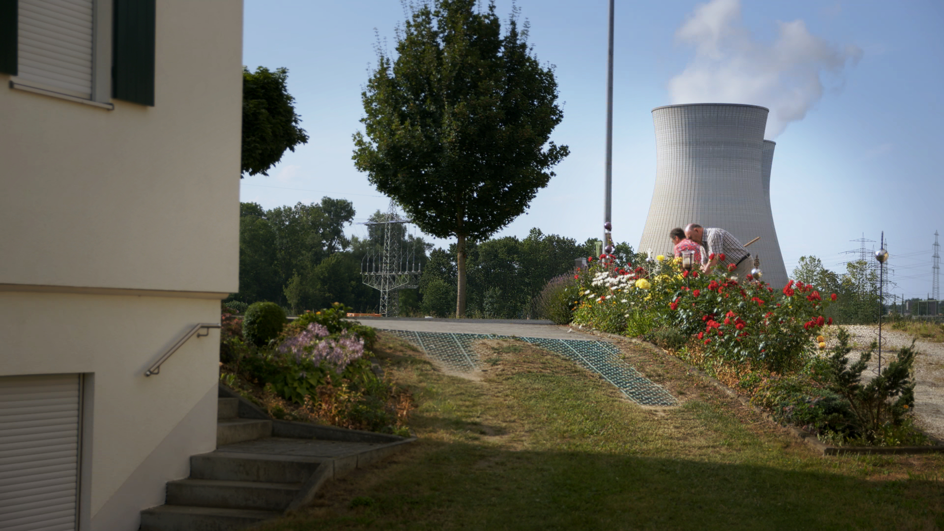 Alltag: In Gundremmingen gehört das Atomkraftwerk selbstverständlich dazu.