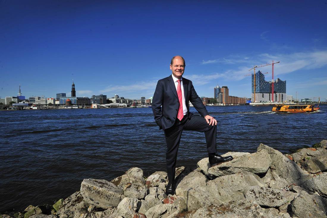Olaf Scholz als Erster Bürgermeister von Hamburg im Juni 2011: „Man muss mit dem Herzen dabei sein.“