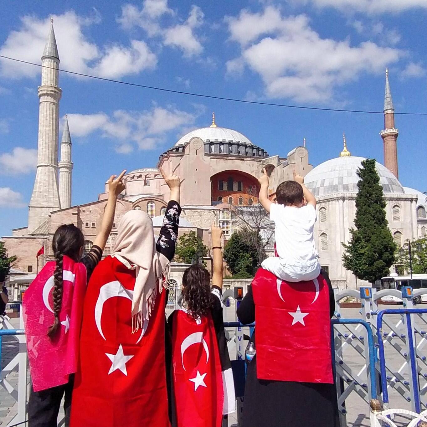 Nach 85 Jahren soll die Hagia Sophia in Istanbul wieder als Moschee genutzt werden.