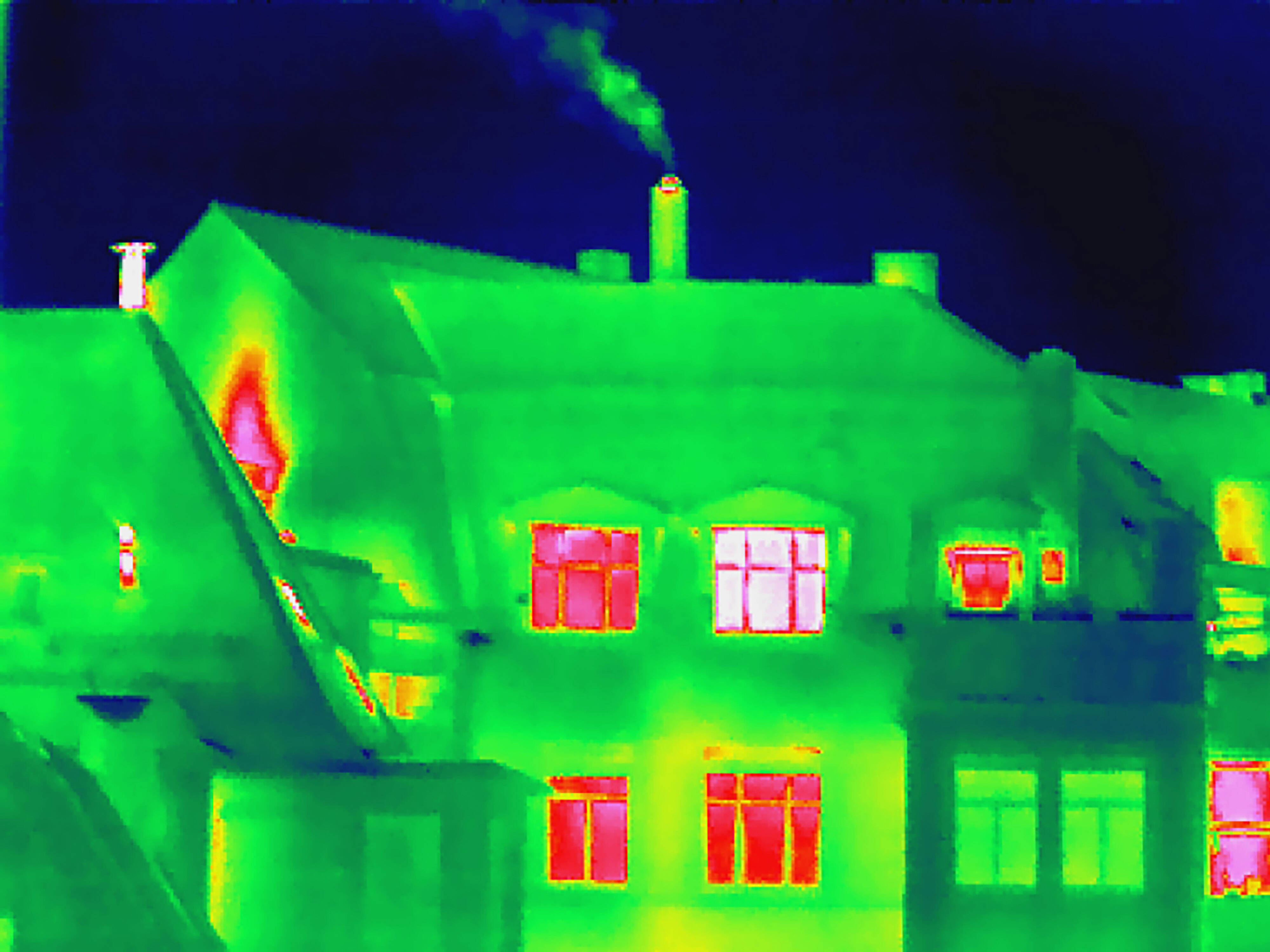 Wärmebild: Je besser der Energiestandard eines Hauses ist, desto größer ist der Anteil des CO2-Preises, den die Mieter*innen tragen müssen.