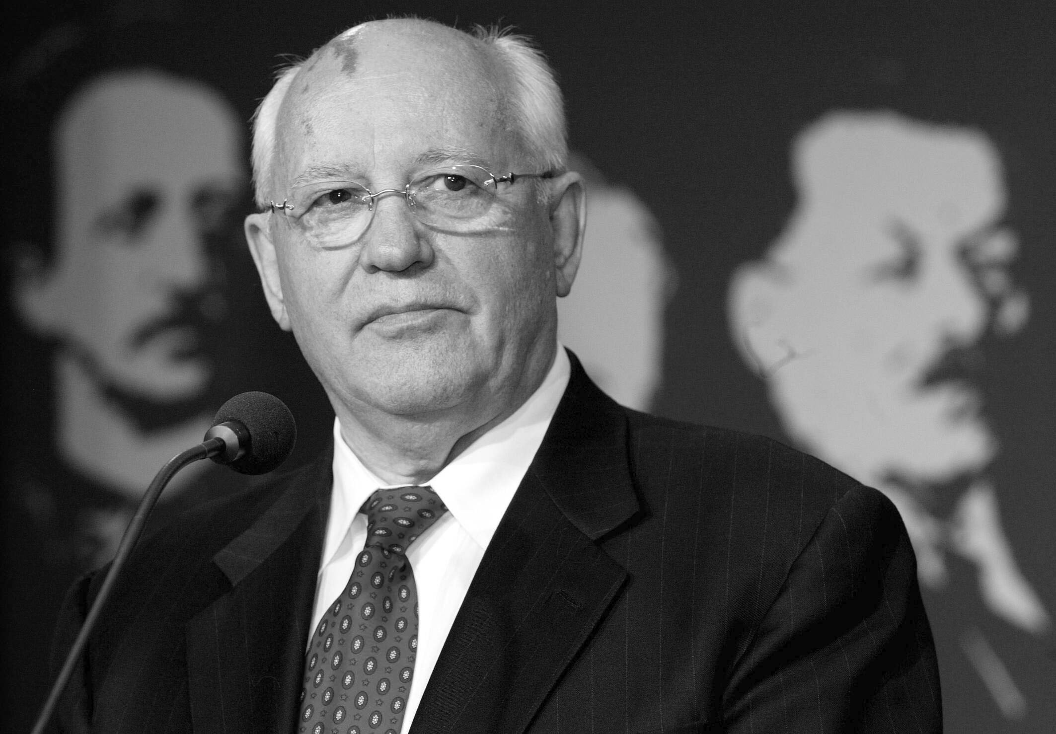 Michail Gorbatschow bei den Feierlichkeiten zum 140-jährigen Gründungsjubiläum der SPD 2003 in Berlin: Mit ihm starb ein mutiger Reformer, ein weitsichtiger Politiker und Staatsmann.