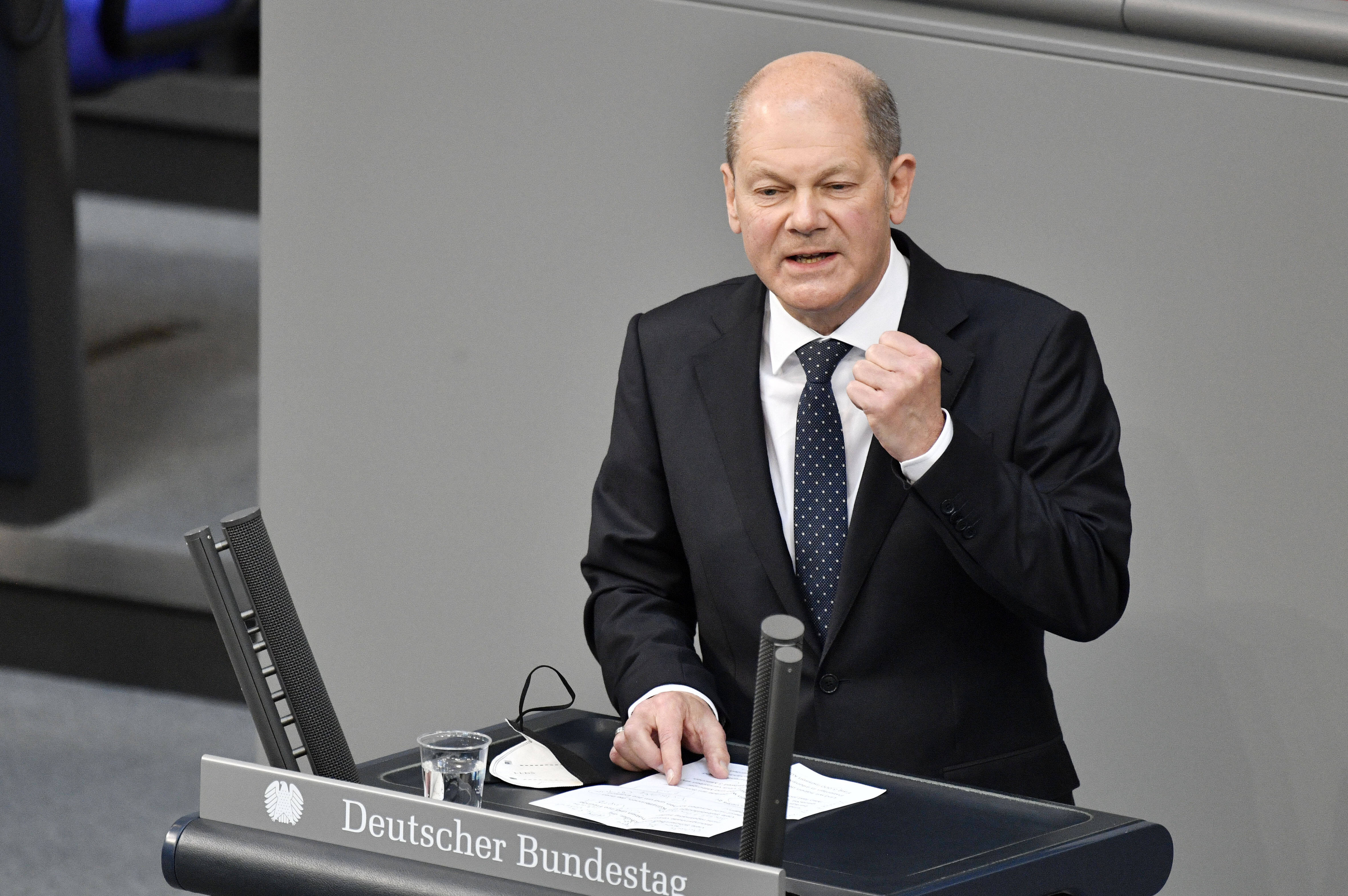 Vizekanzler Olaf Scholz am 21. April 2021 im Bundestag: Er setzt auf klare und einheitliche Regeln zur Pandemie-Bekämpfung – „überall in Deutschland und auch immer und in jedem Fall“.