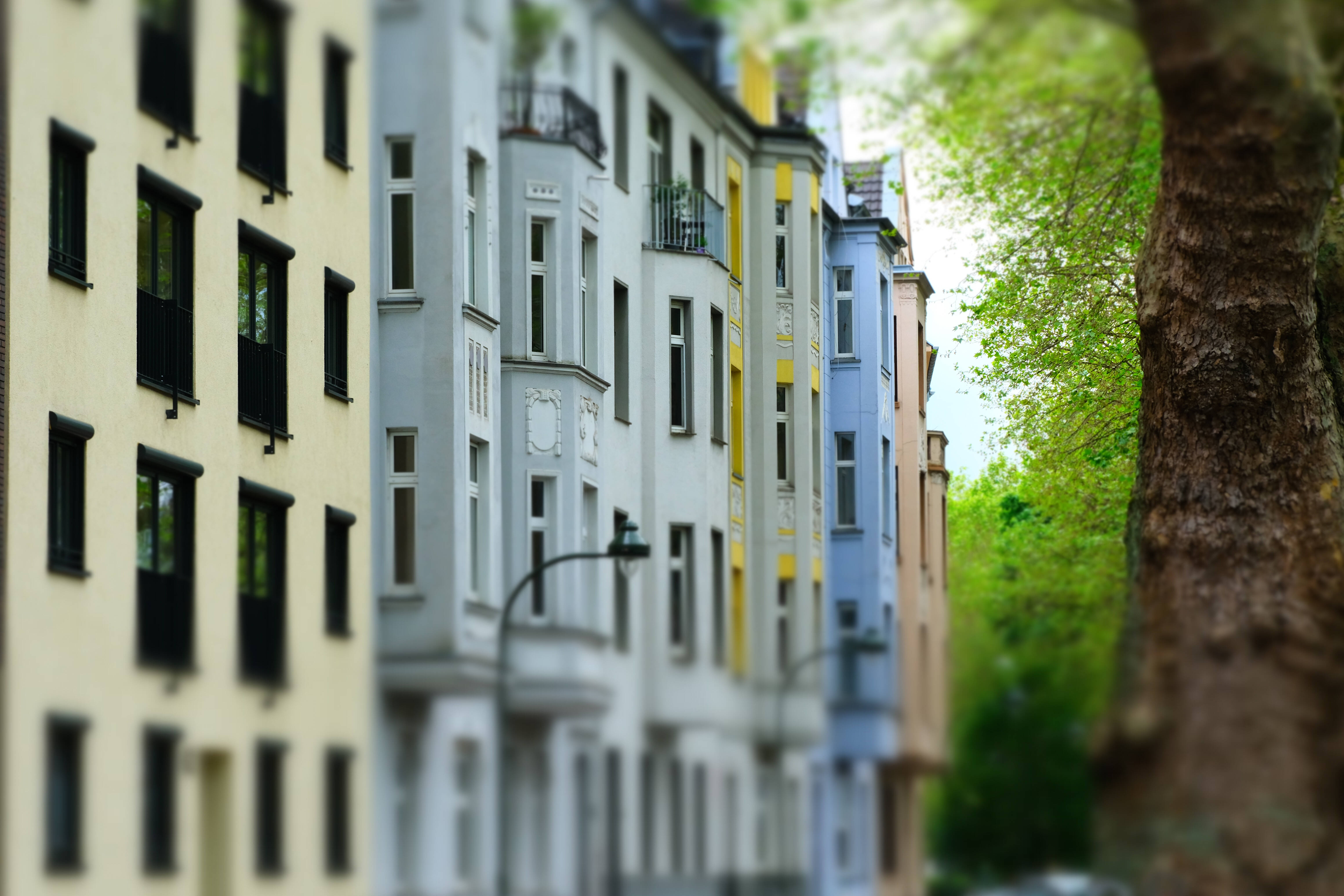 Wohnungen in Düsseldorf: „Nur wenn Vermieter*innen die Kosten für klimaschädliches CO2 tragen müssen, werden sie auch in klimafreundliche Heizungsanlagen investieren“, sagt der Mieterbund.