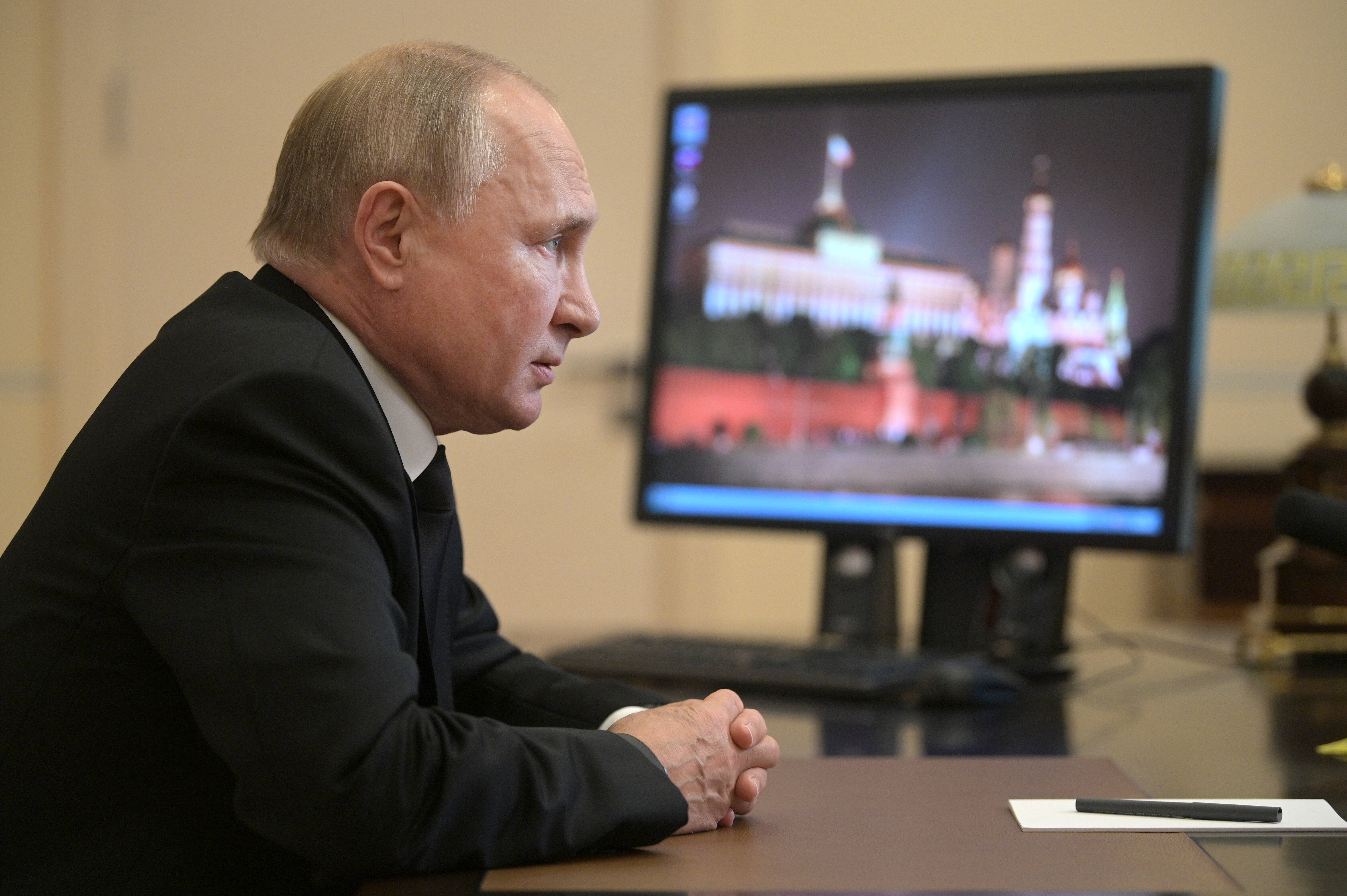 Lieber bleierne Stabilität als ungewisse Zukunft: Putins Partei behält nach der Parlamentswahl in Russland die absolute Mehrheit.