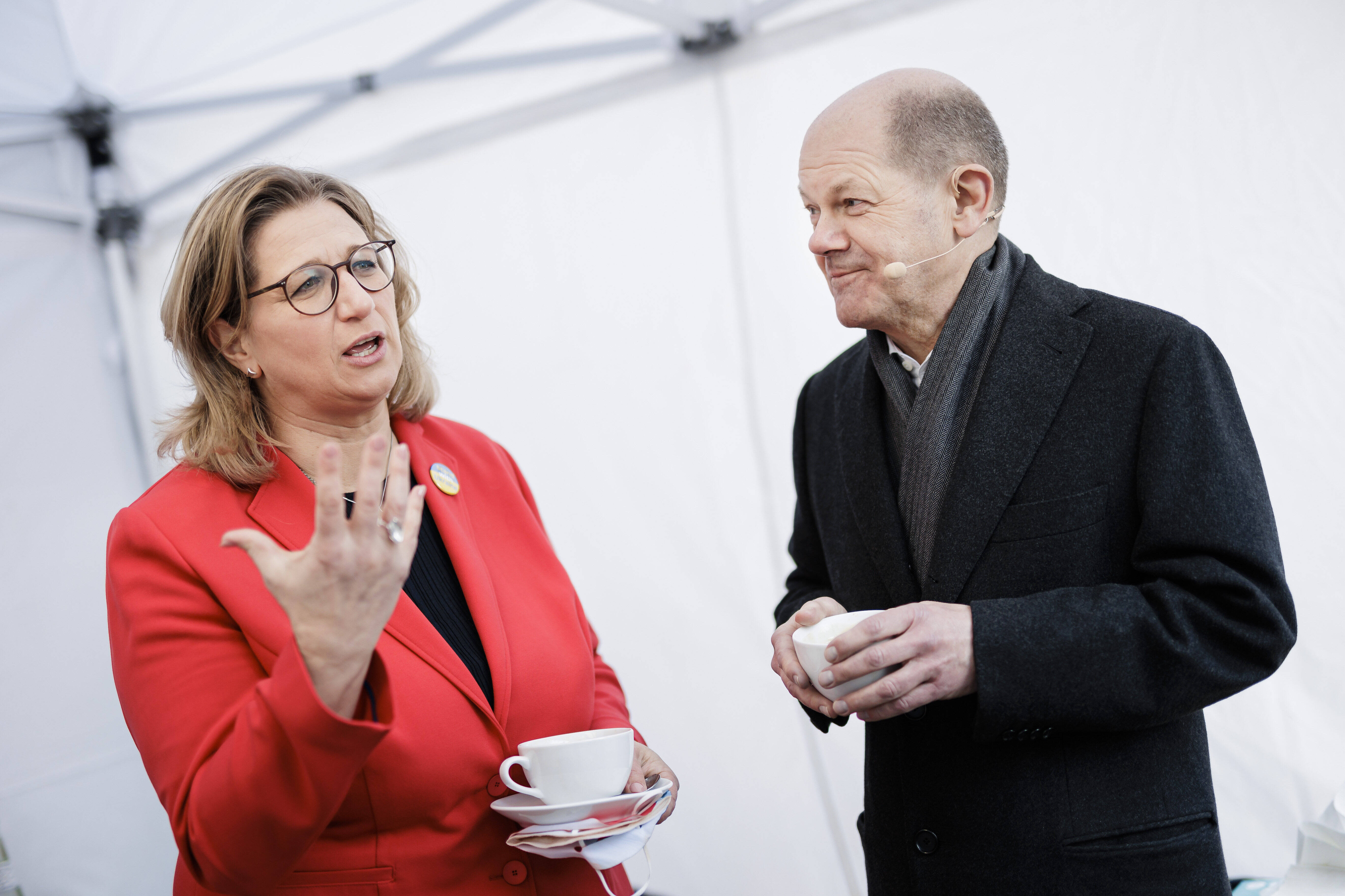 Die saarländische Wirtschaftsministerin Anke Rehlinger: ein Paket, das umfassend, sozial gerecht und schnell wirksam ist.