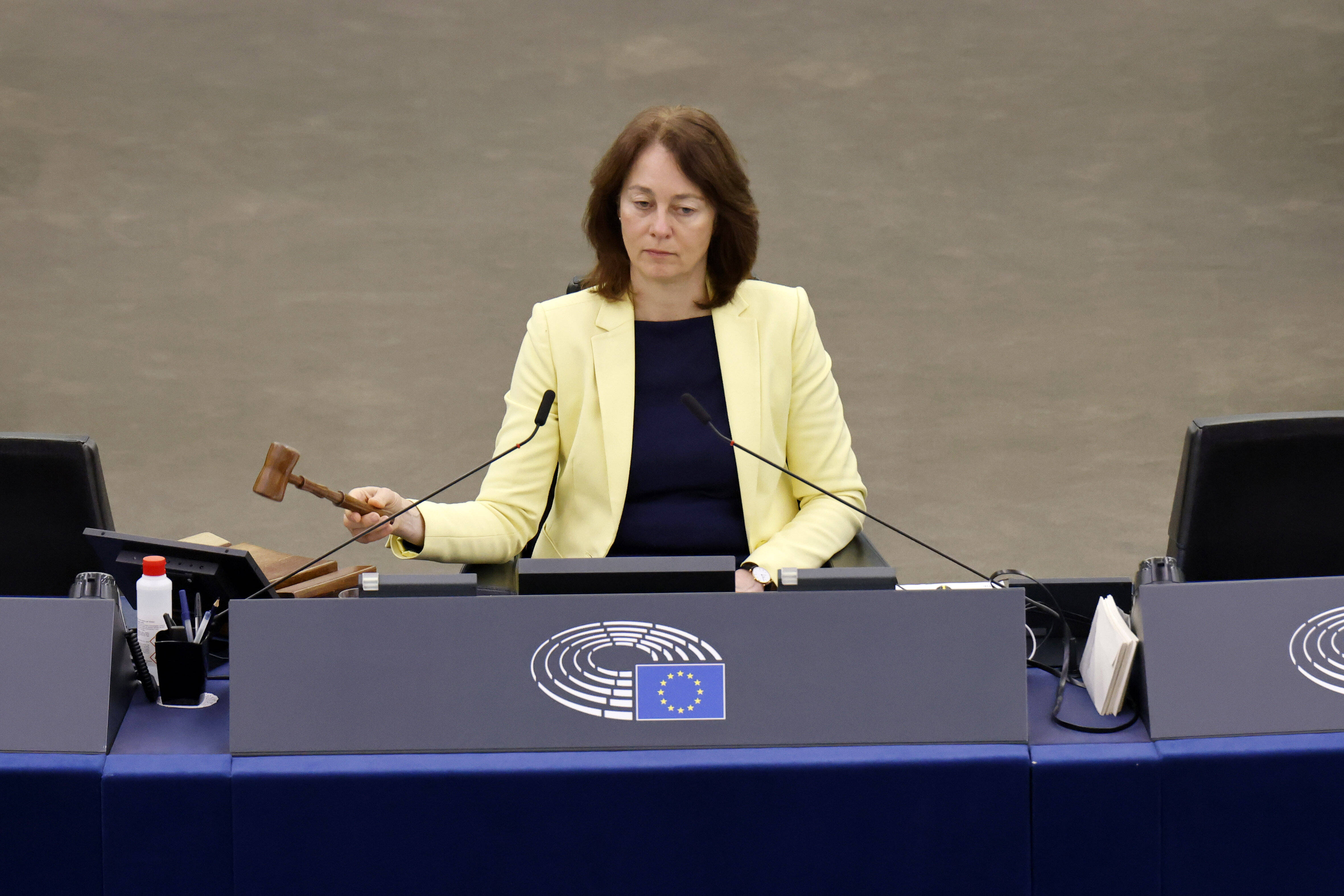 Die Vizepräsidentin des Europaparlaments Katarina Barley hat sich mit einem Offenen Brief an Manfred Weber gewandt.