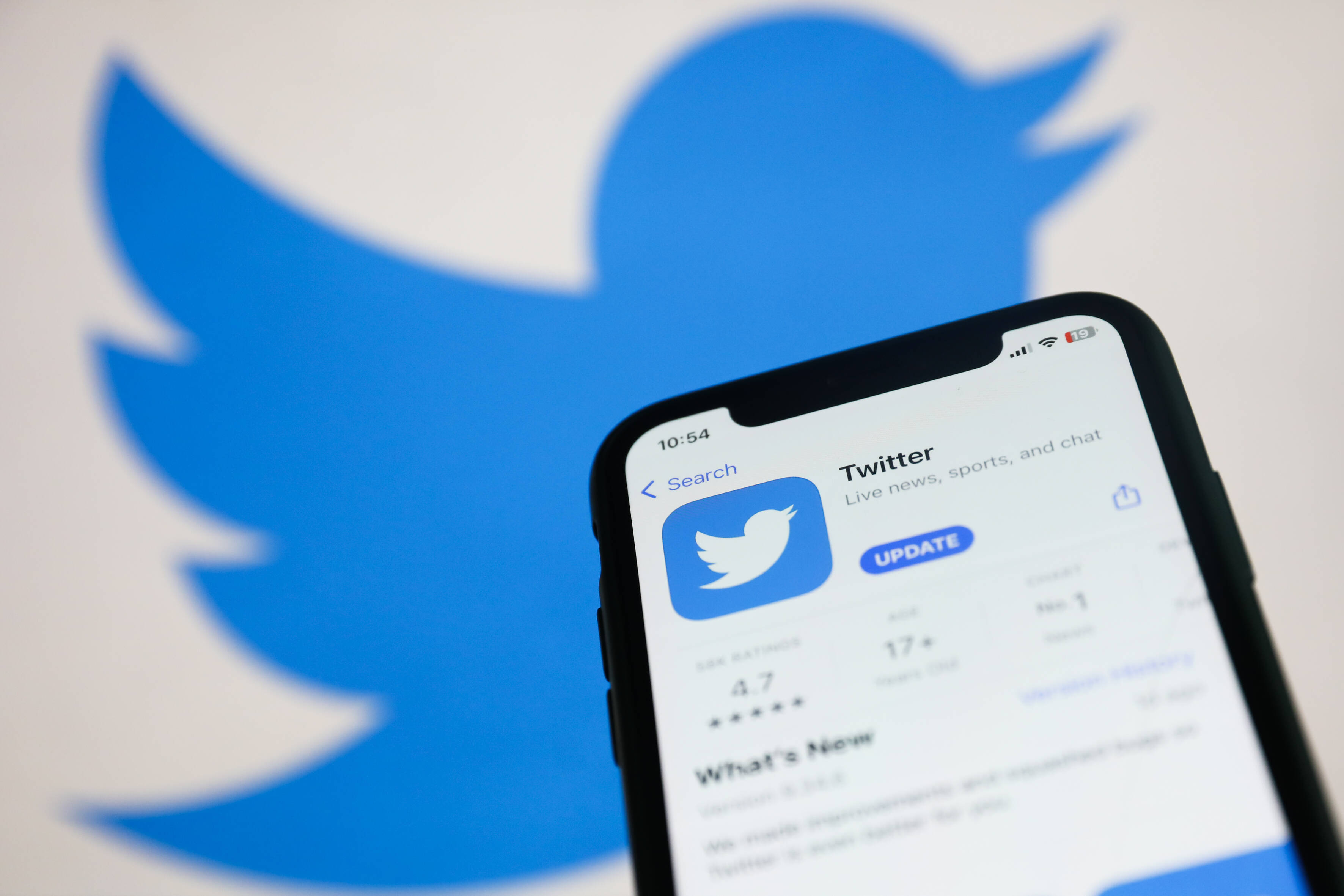 Twitter muss hetzerische Tweets gegen den baden-württembergischen Antisemitismusbeauftragten löschen. Das hat das Landgericht Frankfurt entschieden.